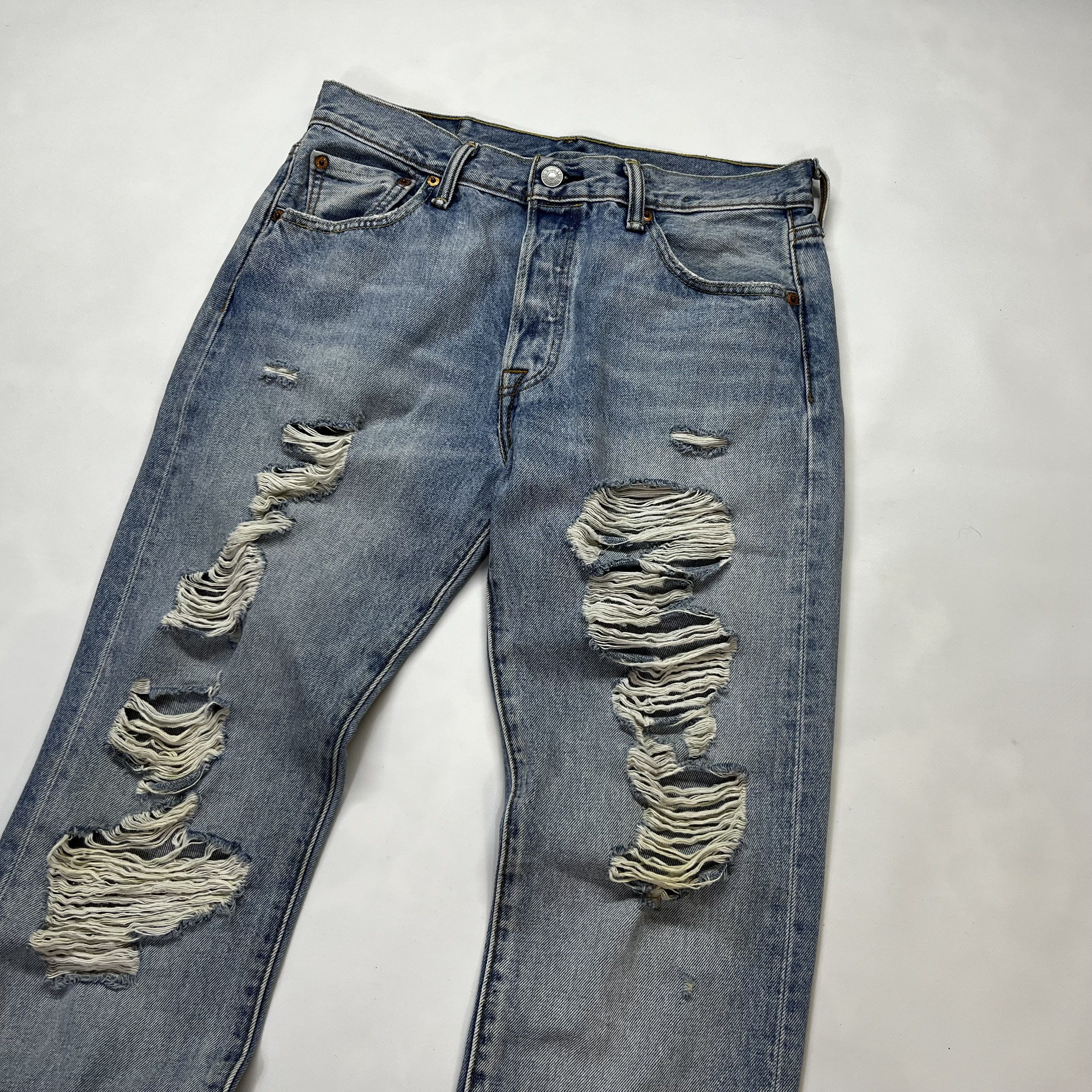 Levi's Vintage Levis 501 Distressed Denim Thrashed Pants Size US 32 / EU 48 - 2 Thumbnail