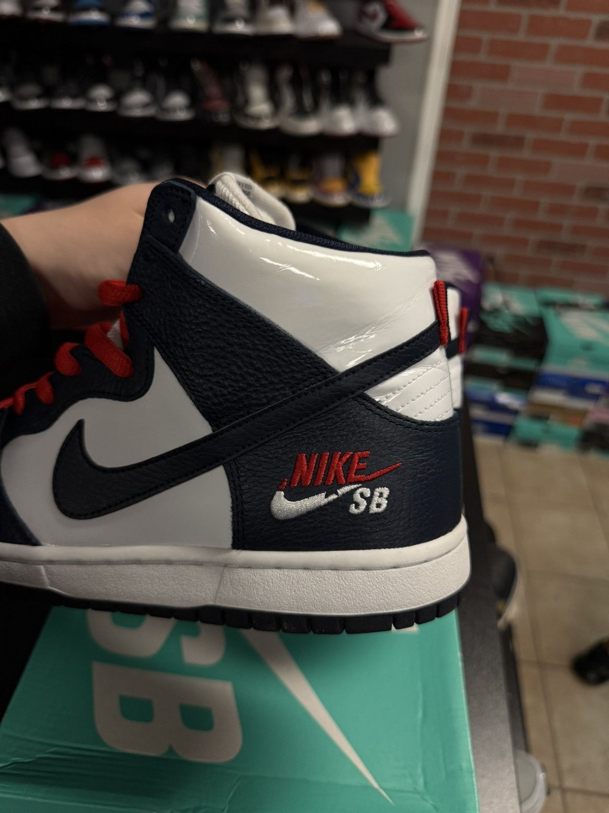 Nike Nike MEN'S SB Zoom Dunk High Pro SIZE 11 854851 441 Size US 11 / EU 44 - 6 Thumbnail