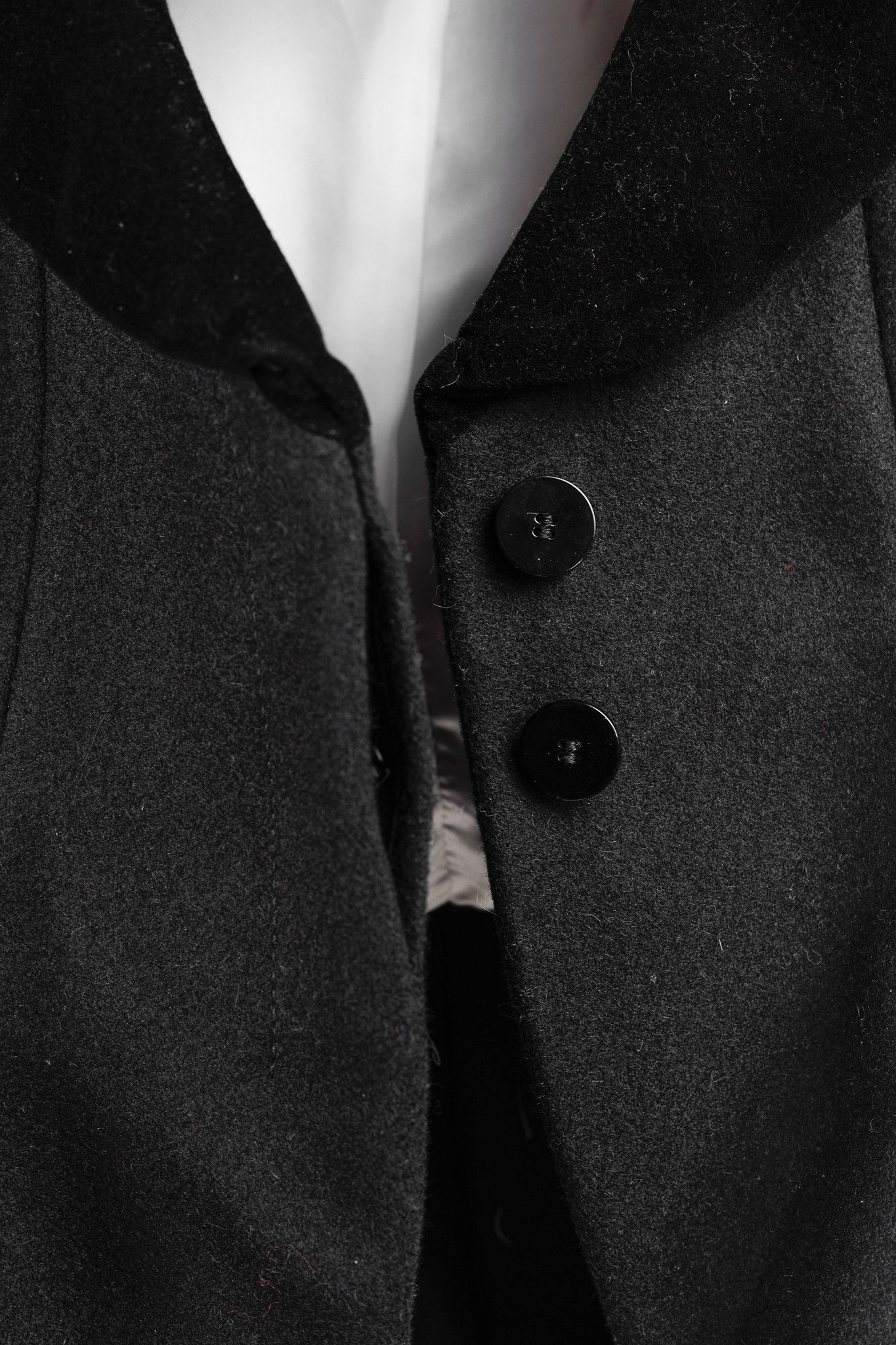 Alexander McQueen Alexander McQueen PF/12 Wool & Cashmere Velvet Peplum Blazer Size M / US 6-8 / IT 42-44 - 8 Thumbnail