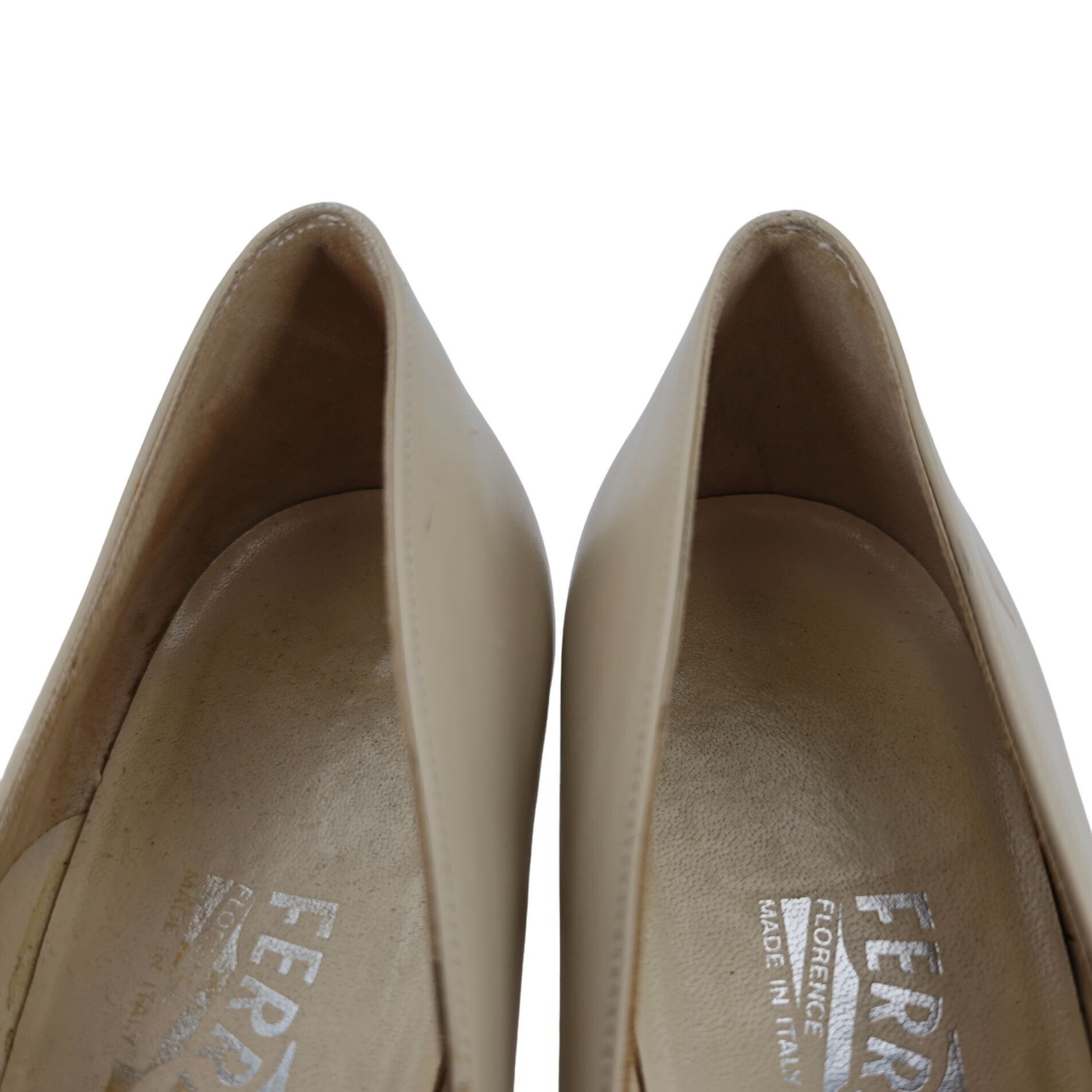 Salvatore Ferragamo Salvatore Ferragamo Italy Beige Yellow Leather Dress Shoes Size US 8.5 / IT 38.5 - 11 Thumbnail