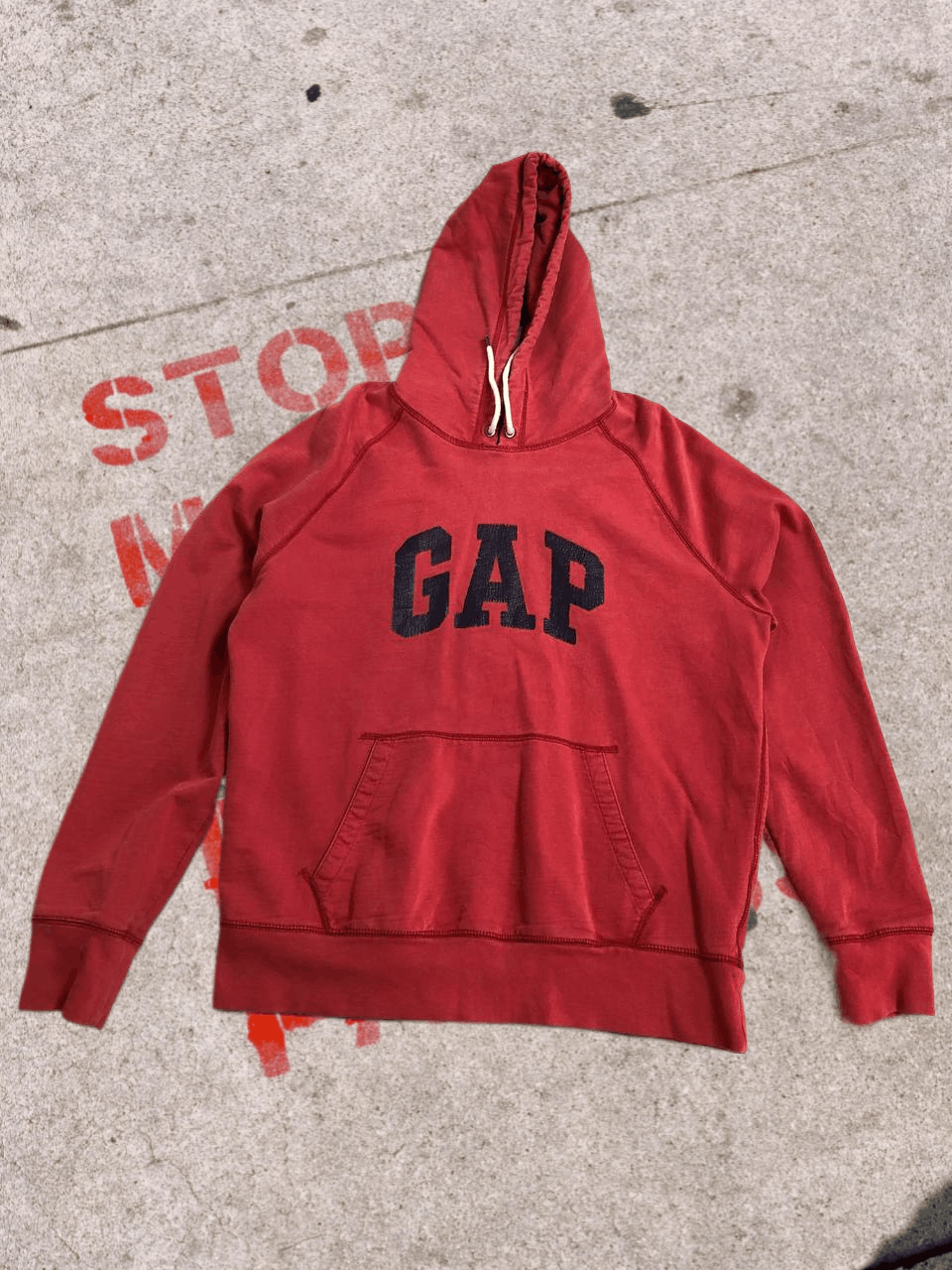 Gap GAP Big Spell Out Hoodie Sweater Size US L / EU 52-54 / 3 - 1 Thumbnail
