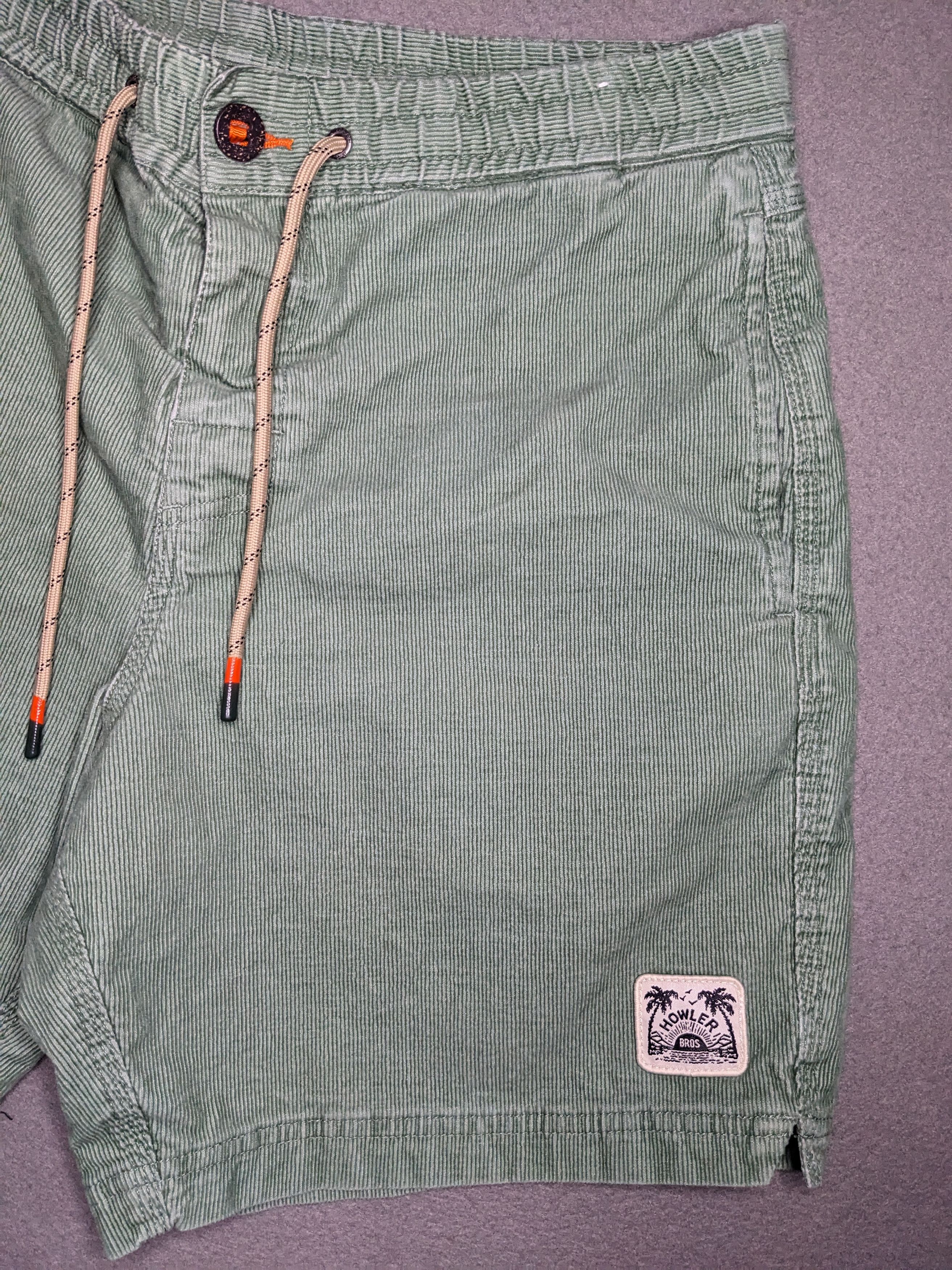 Howler Brothers Howler Bros Pressure Drop Cord Shorts Size 33 Green Corduroy Size US 33 - 6 Thumbnail