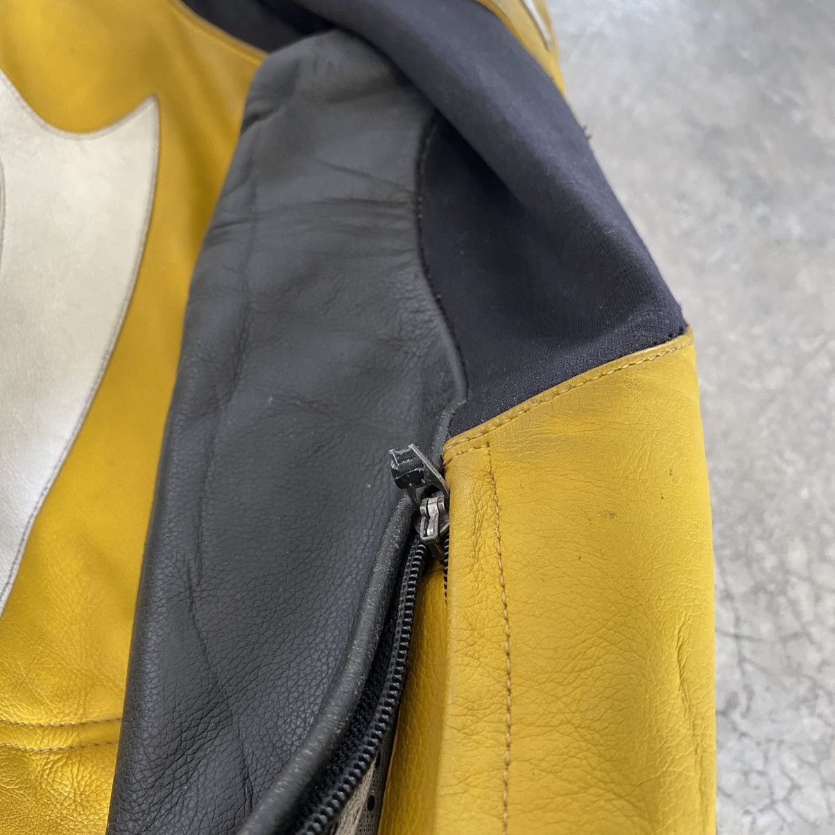 Hein Gericke Vintage Hein Gericke Boxy Dirty Moto Leather Jacket Size US M / EU 48-50 / 2 - 16 Thumbnail