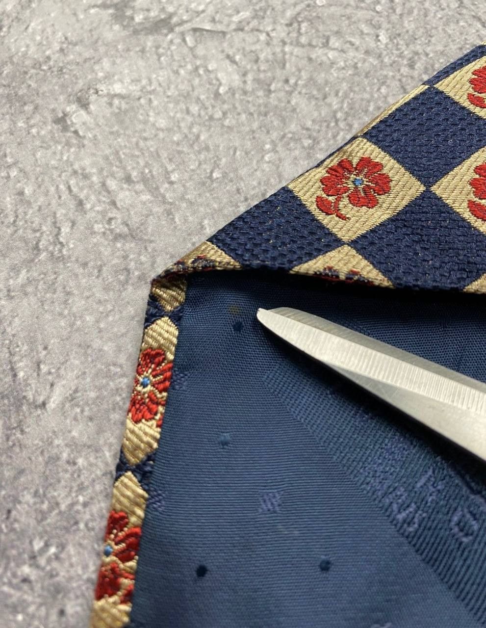 Givenchy Vintage Givenchy Gentleman Paris Ties Rare Old Money Size ONE SIZE - 6 Thumbnail