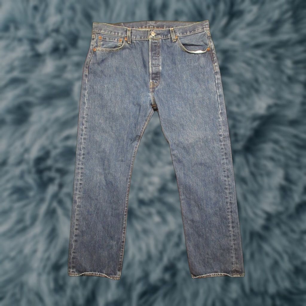 Levi's VINTAGE LEVI'S 501 Jeans 35x30 Mens Blue Denim Button Fly Straight Classic Fit 5-Pocket Mid Rise US 501 Series Size US 35 - 1 Thumbnail
