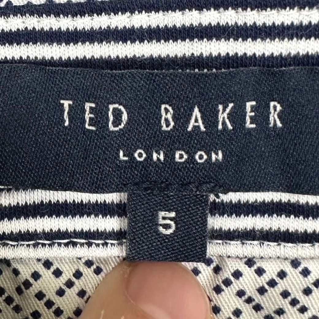 Ted Baker Ted Baker Shirt Polo Short Sleeve 5 Large Blue White Striped Rugby Mens Size US L / EU 52-54 / 3 - 4 Thumbnail