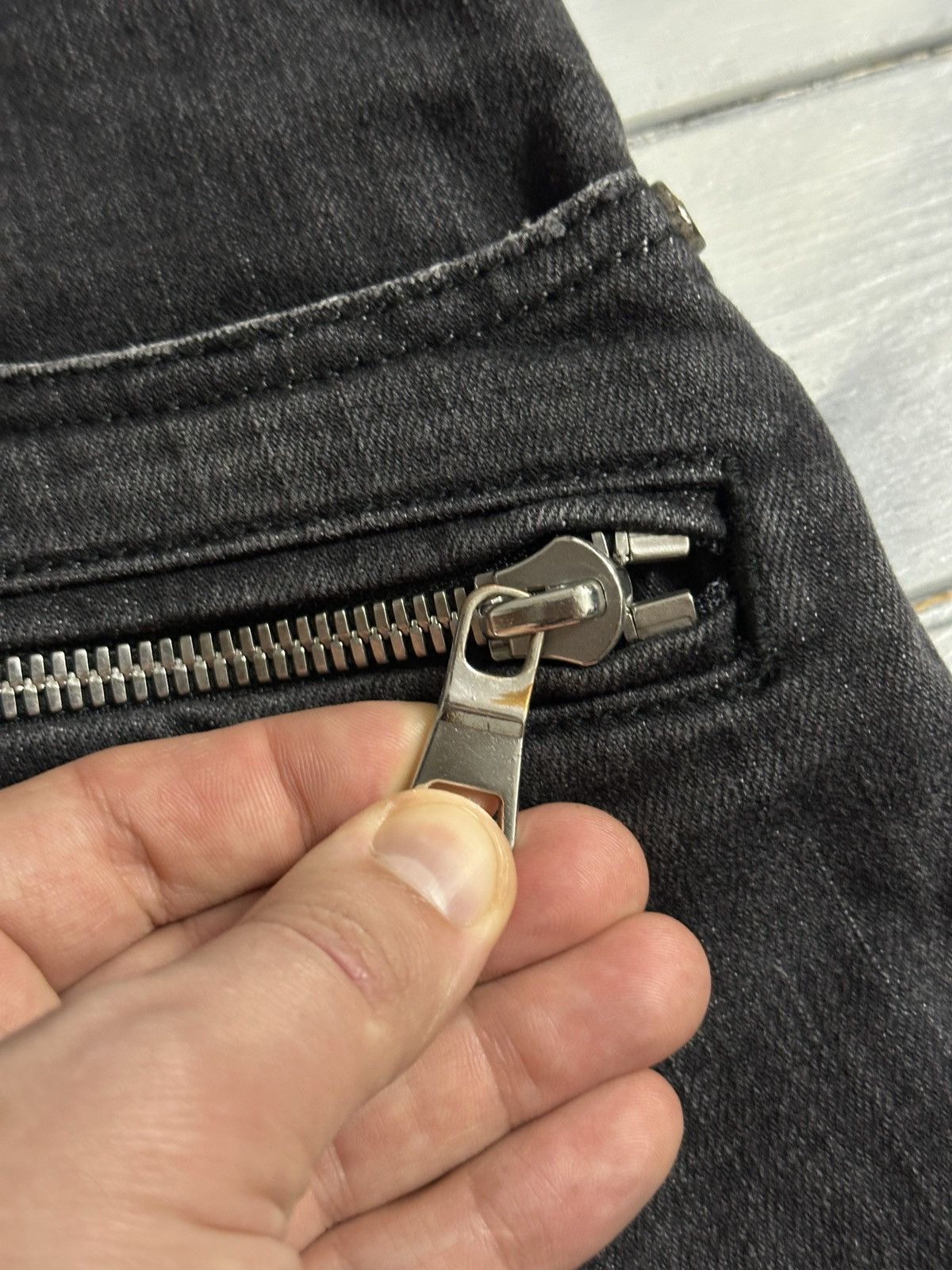 Balmain Rare Luxury Balmain Moto Biker Denim Jeans Made in Japan Size US 32 / EU 48 - 8 Thumbnail