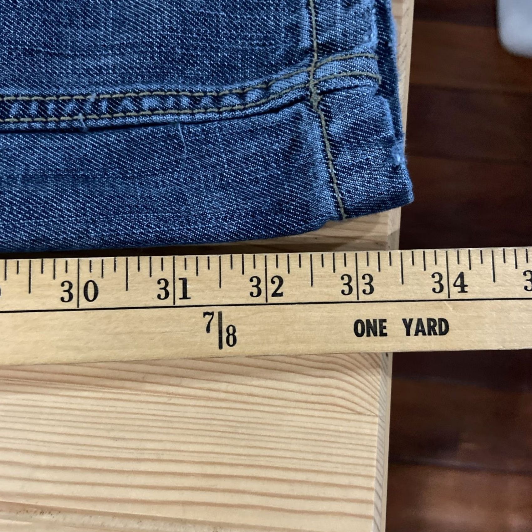 Vintage GESTURE Y2K GESTURE Embroidered Grunge Jeans for Men 36 Blue Denim 5-Pocket Relaxed Regular Rise Mid Inseam 31 Size US 36 / EU 52 - 6 Thumbnail