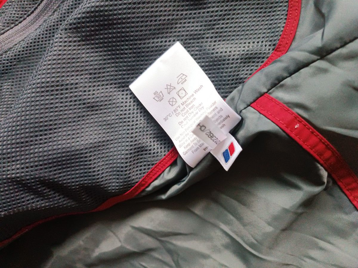 Berghaus Men’s jacket Berghaus gore-tex Size US S / EU 44-46 / 1 - 9 Thumbnail
