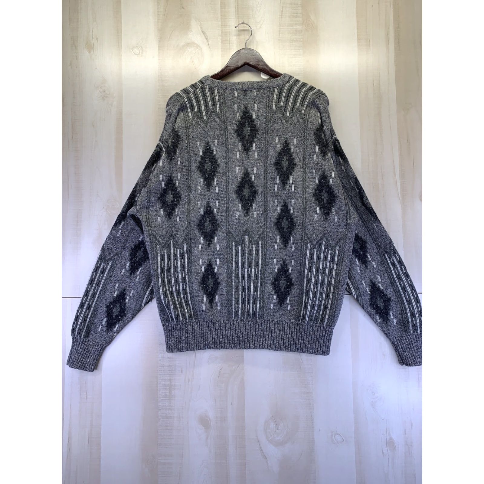 London Fog VINTAGE London Fog Mens Gray Argyle Knit Sweater Shirt L-7865 Size US L / EU 52-54 / 3 - 5 Thumbnail