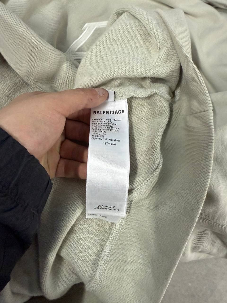 Balenciaga Balenciaga Cities Dubai Wide-fit Hoodie Size US L / EU 52-54 / 3 - 6 Thumbnail