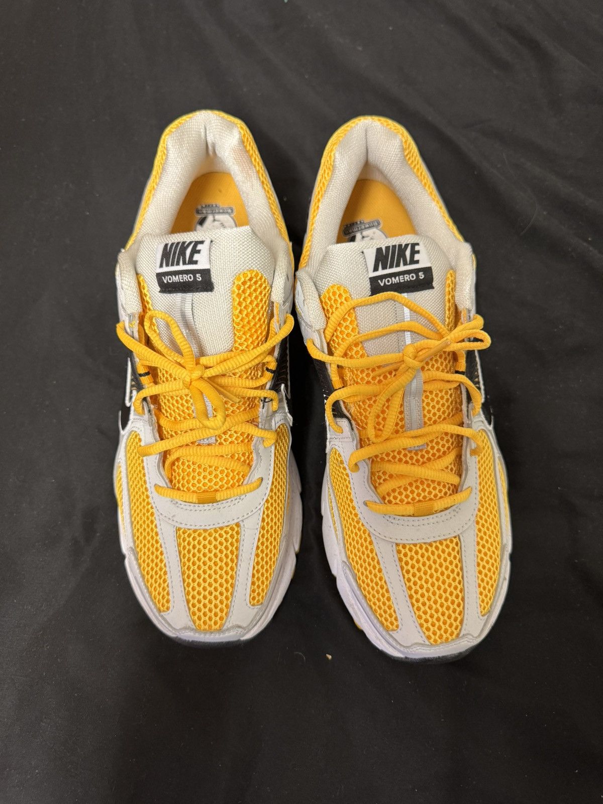 Nike Nike Zoom Vomero 5 Size US 13 / EU 46 - 1 Thumbnail