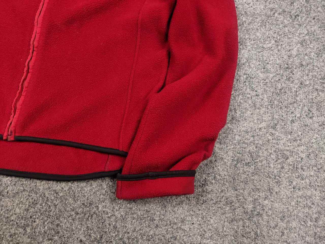 Prada Vintage 00's Prada Archive Red Fleece Full Zip Pullover Size XL / US 12-14 / IT 48-50 - 5 Thumbnail