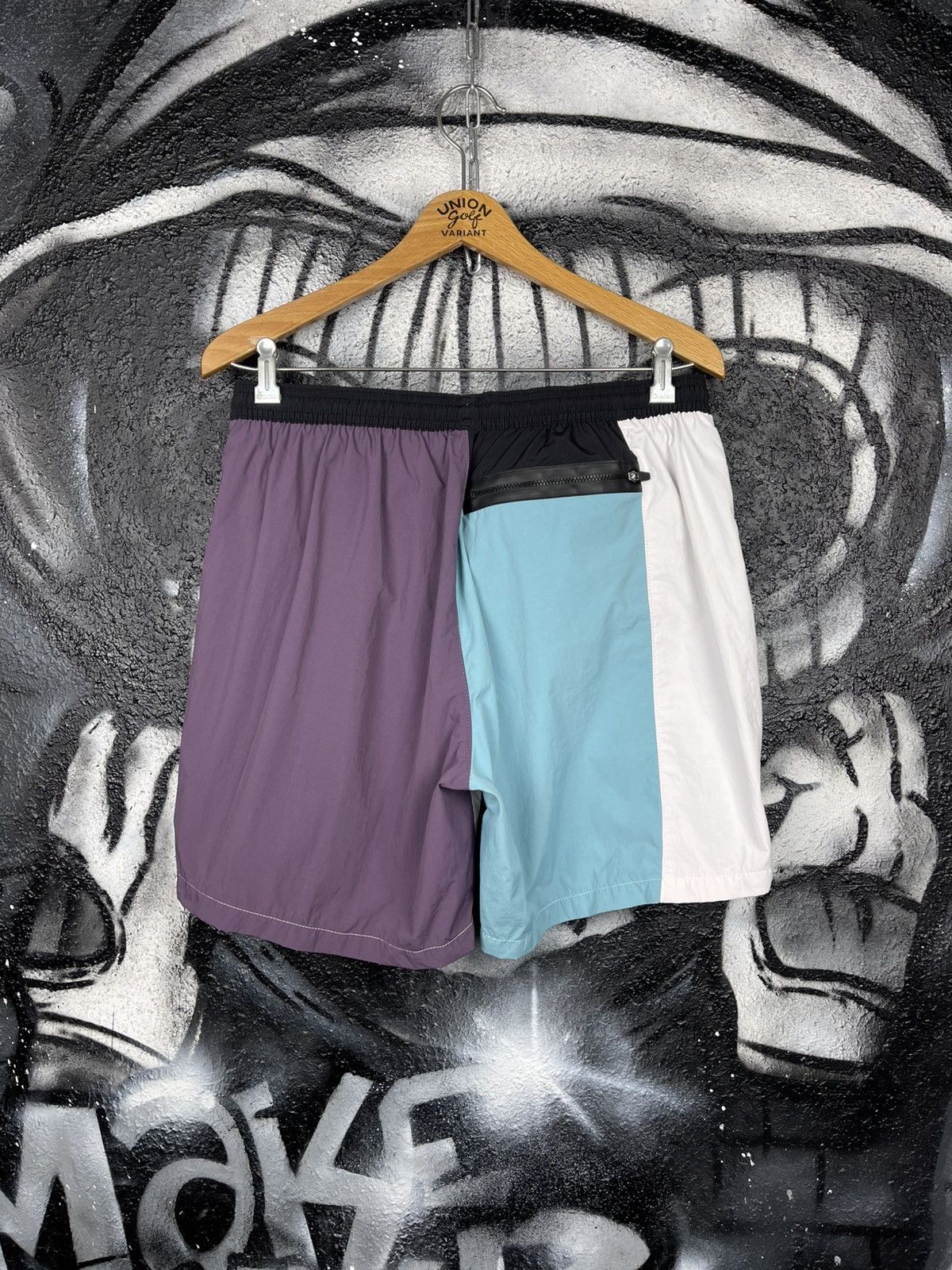 Hugo Boss Hugo Boss Swimming Shorts Men’s Size L Size US 33 - 8 Thumbnail