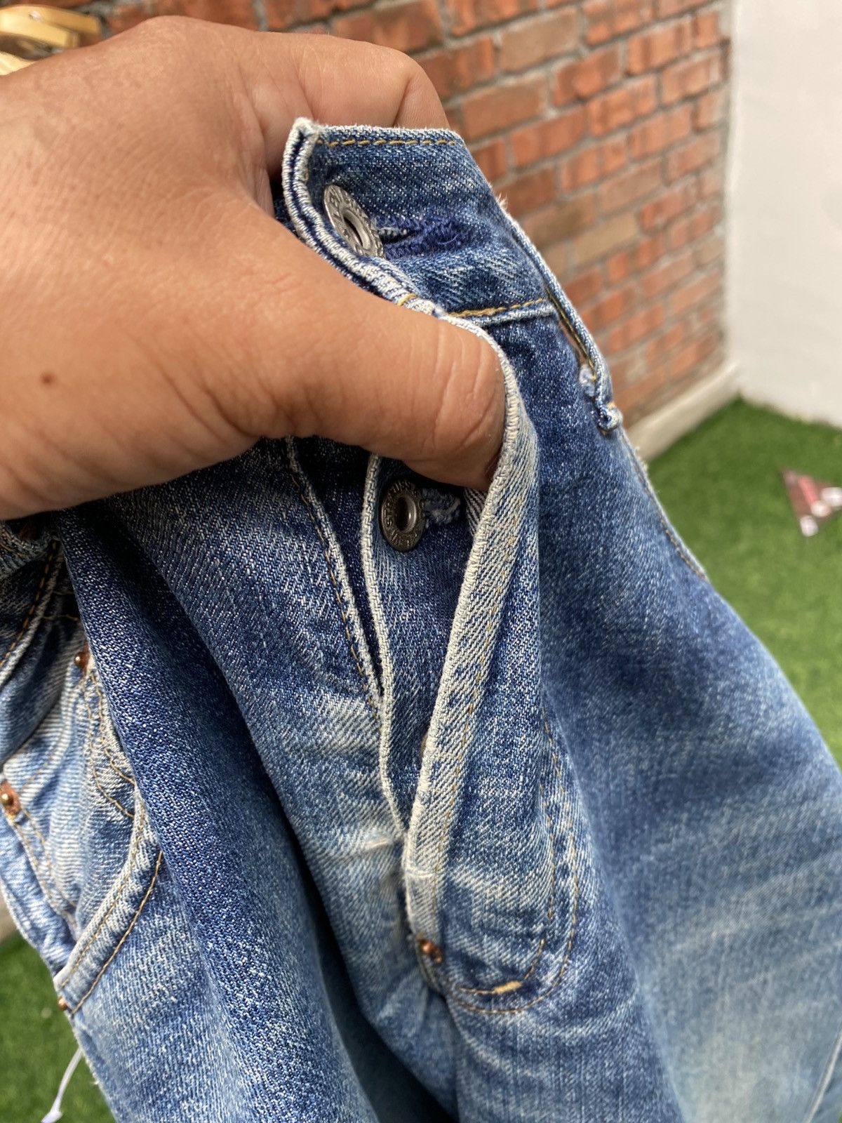 Levi's Vintage Clothing W30x31 vintage levi's 702 redline big E buckle back JAPAN Size US 30 / EU 46 - 9 Thumbnail
