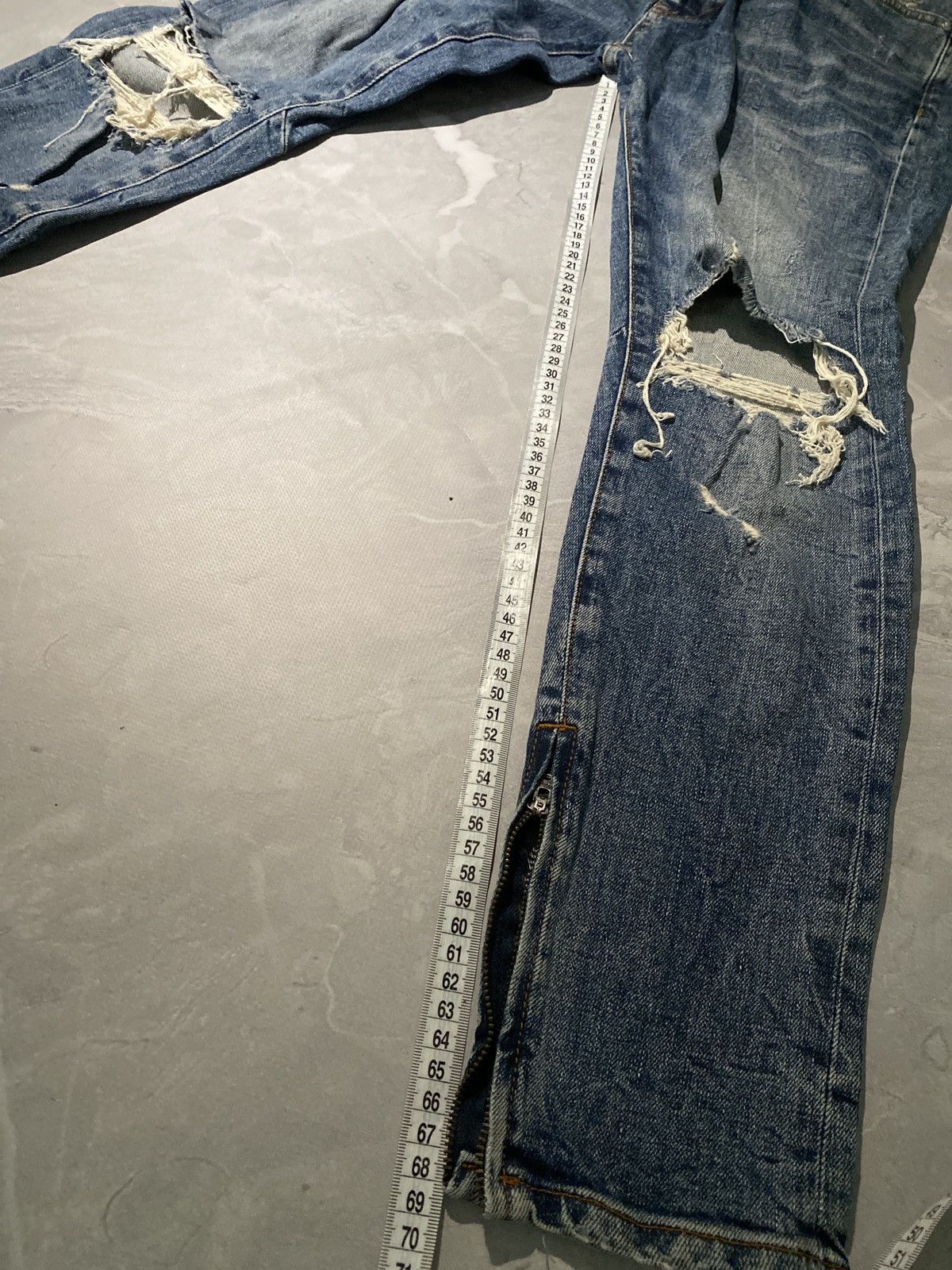 Japanese Brand RARE Archive Slim Fit Distressed Jeans with Zippers Size US 31 - 10 Thumbnail