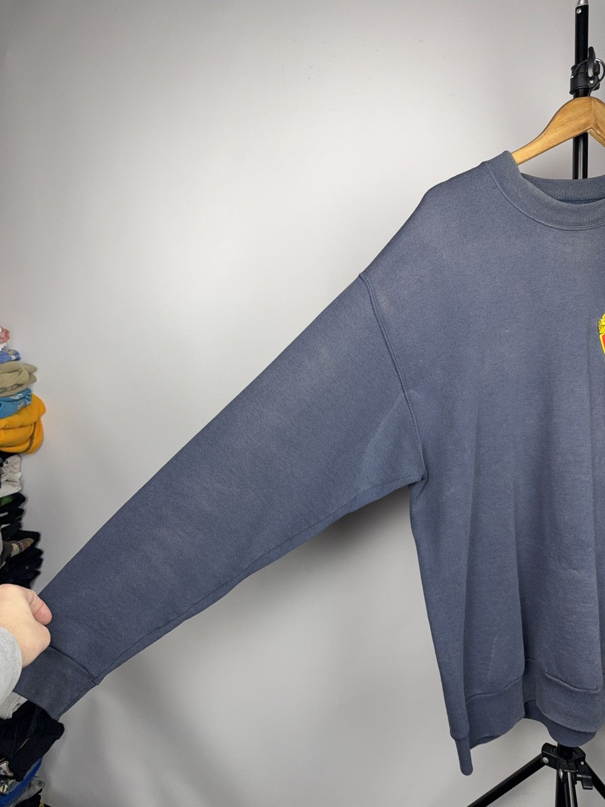 Vintage 90s FC Basel Vintage Crewneck Faded Sweatshirt Embroidered Size US XL / EU 56 / 4 - 6 Thumbnail