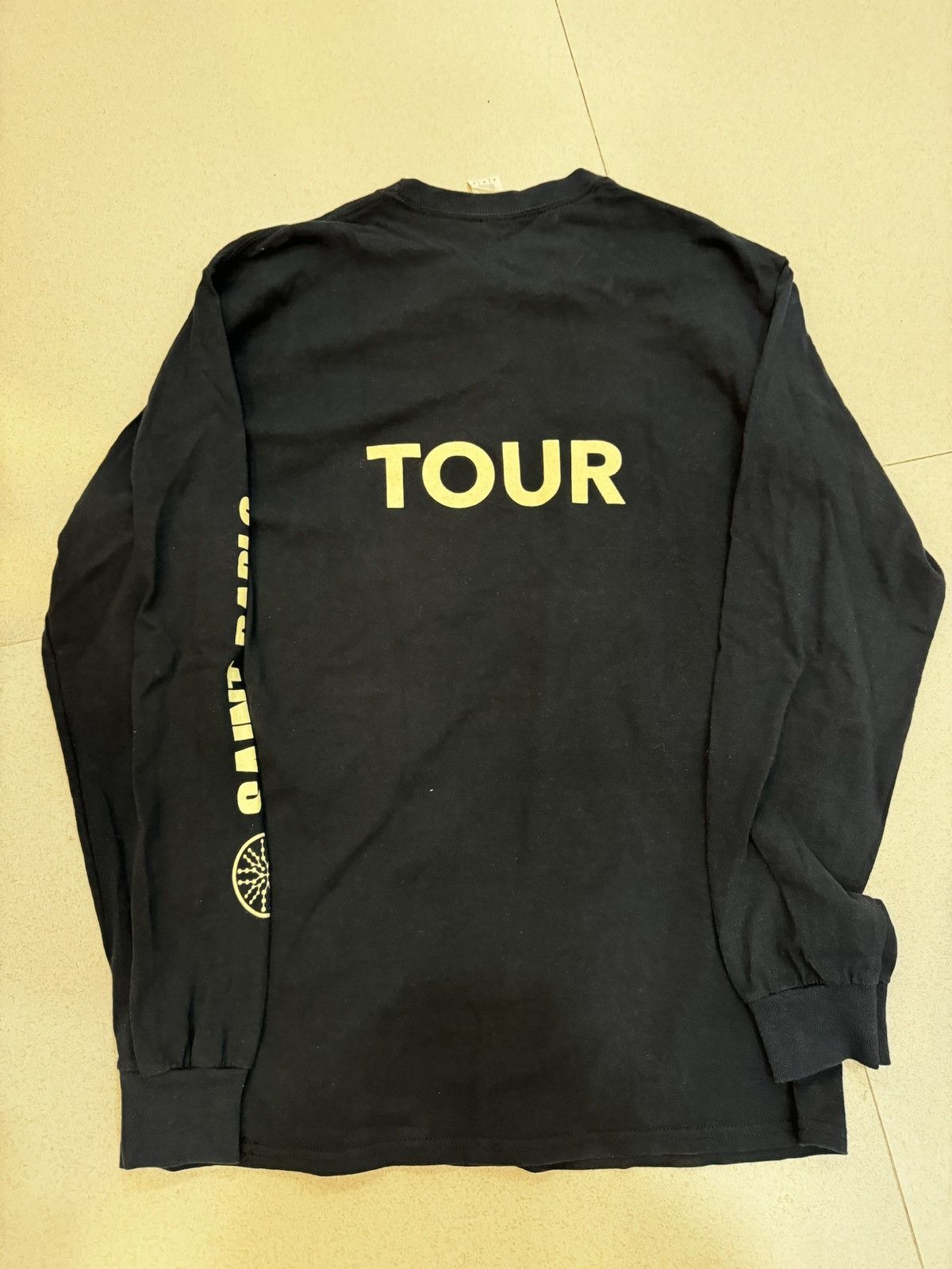 Kanye West Saint Pablo Tour LS Size US M / EU 48-50 / 2 - 2 Thumbnail
