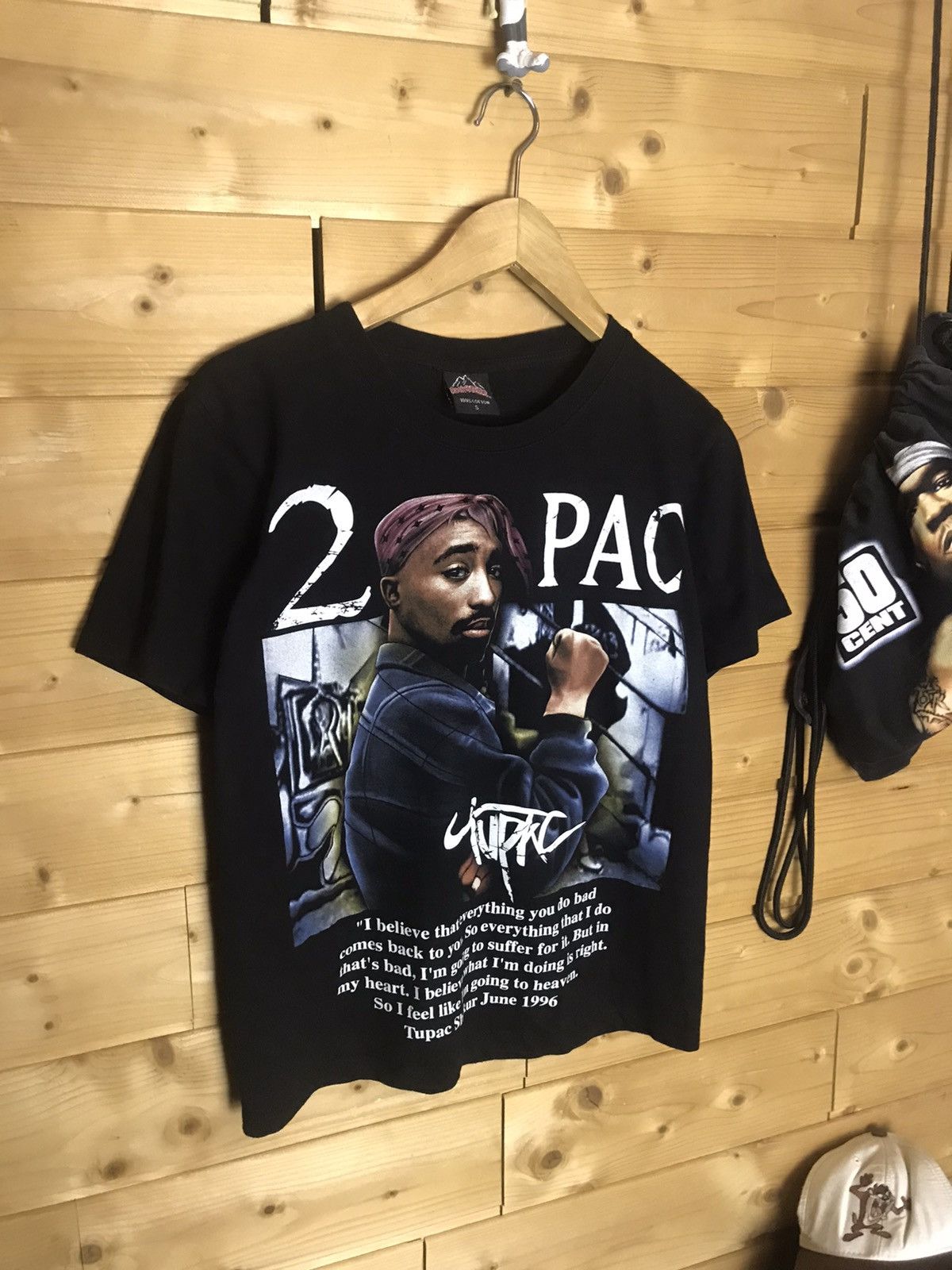 Rap Tees Vintage 2pac short t-shirt Size US S / EU 44-46 / 1 - 3 Thumbnail