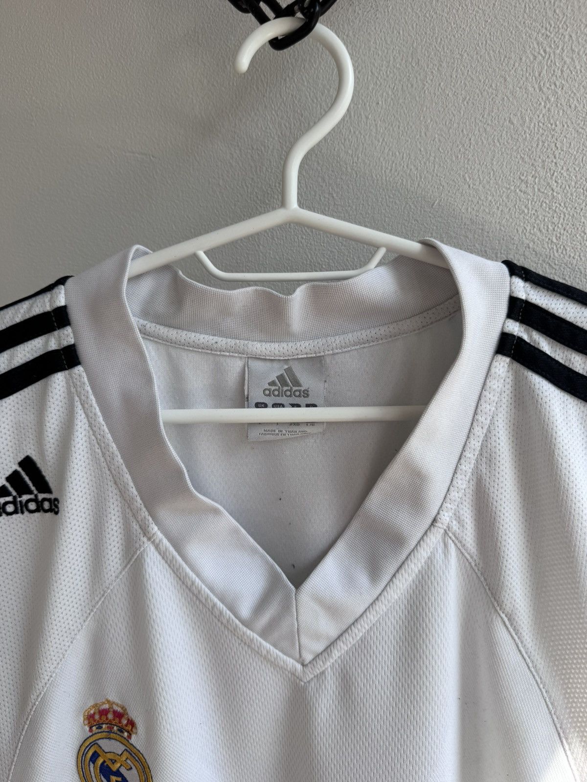 Adidas REAL MADRID 2003 2004 FOOTBALL SOCCER JERSEY SHIRT VEST Size US L / EU 52-54 / 3 - 6 Thumbnail