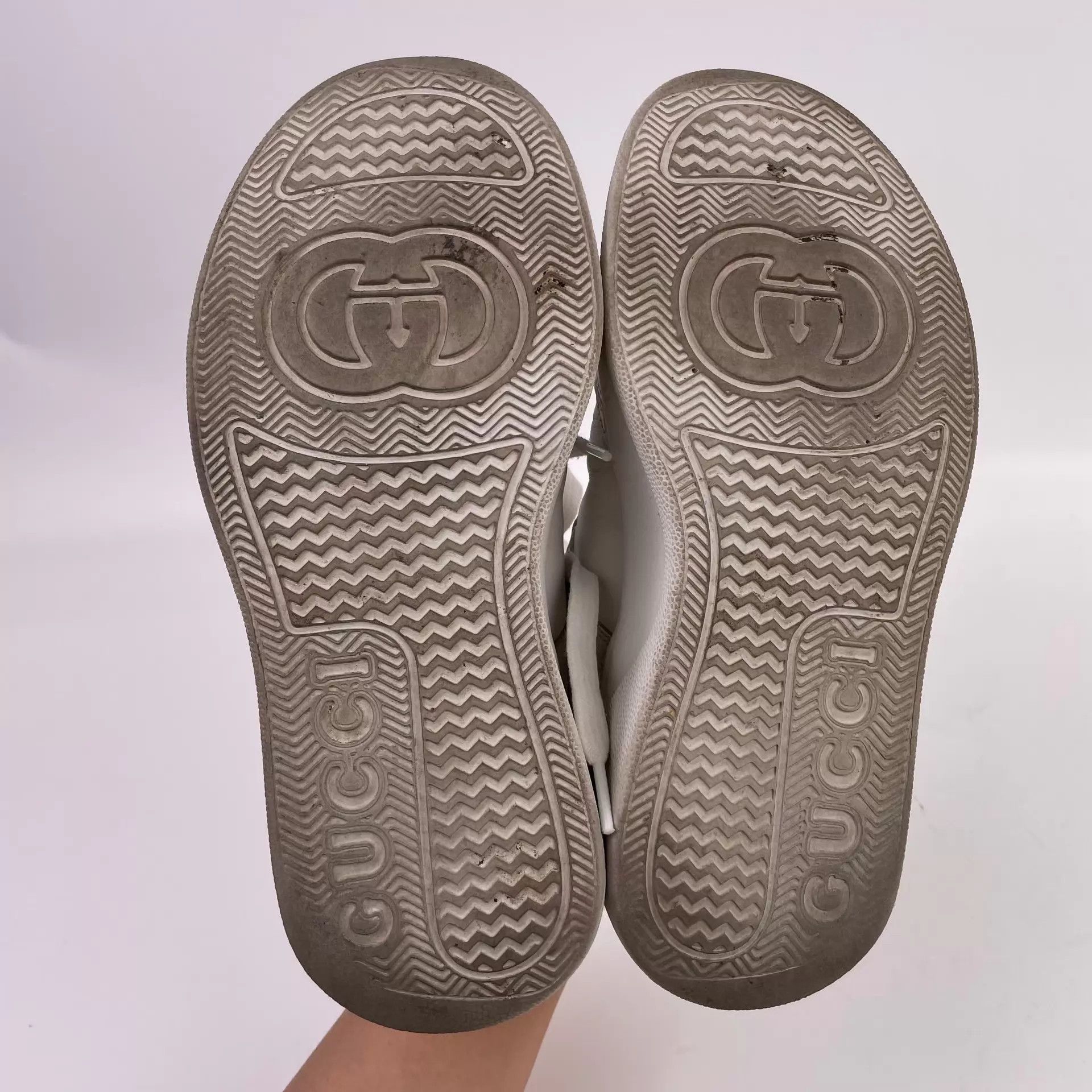 Gucci Gucci White Leather Low-Top Sneaker 37 260511LZG3H13 Size US 6.5 / IT 36.5 - 4 Thumbnail