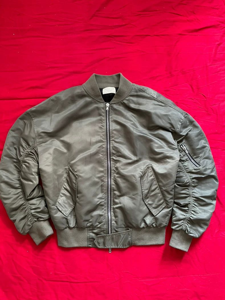 Fear of God Fear of God 4th SSENSE Olive Bomber Size US M / EU 48-50 / 2 - 1 Thumbnail