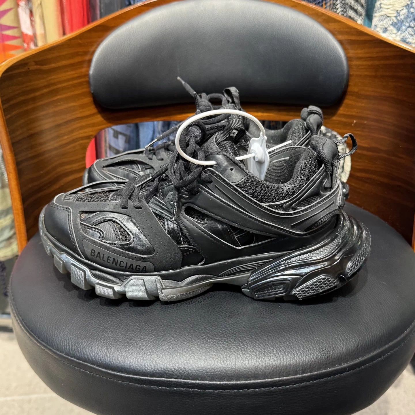 Balenciaga Balenciaga Track Black 37 Mint Original Box Size US 6 / IT 36 - 6 Thumbnail