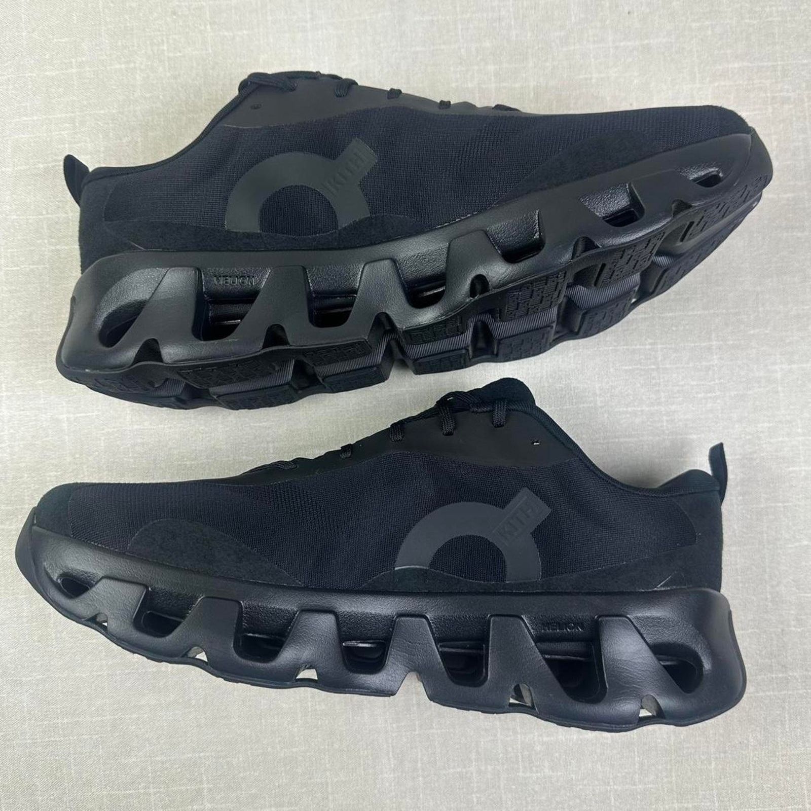 Kith 🖤 Kith x On Running K-Tech 1 "Black" 9M Size US 9 / EU 42 - 4 Thumbnail