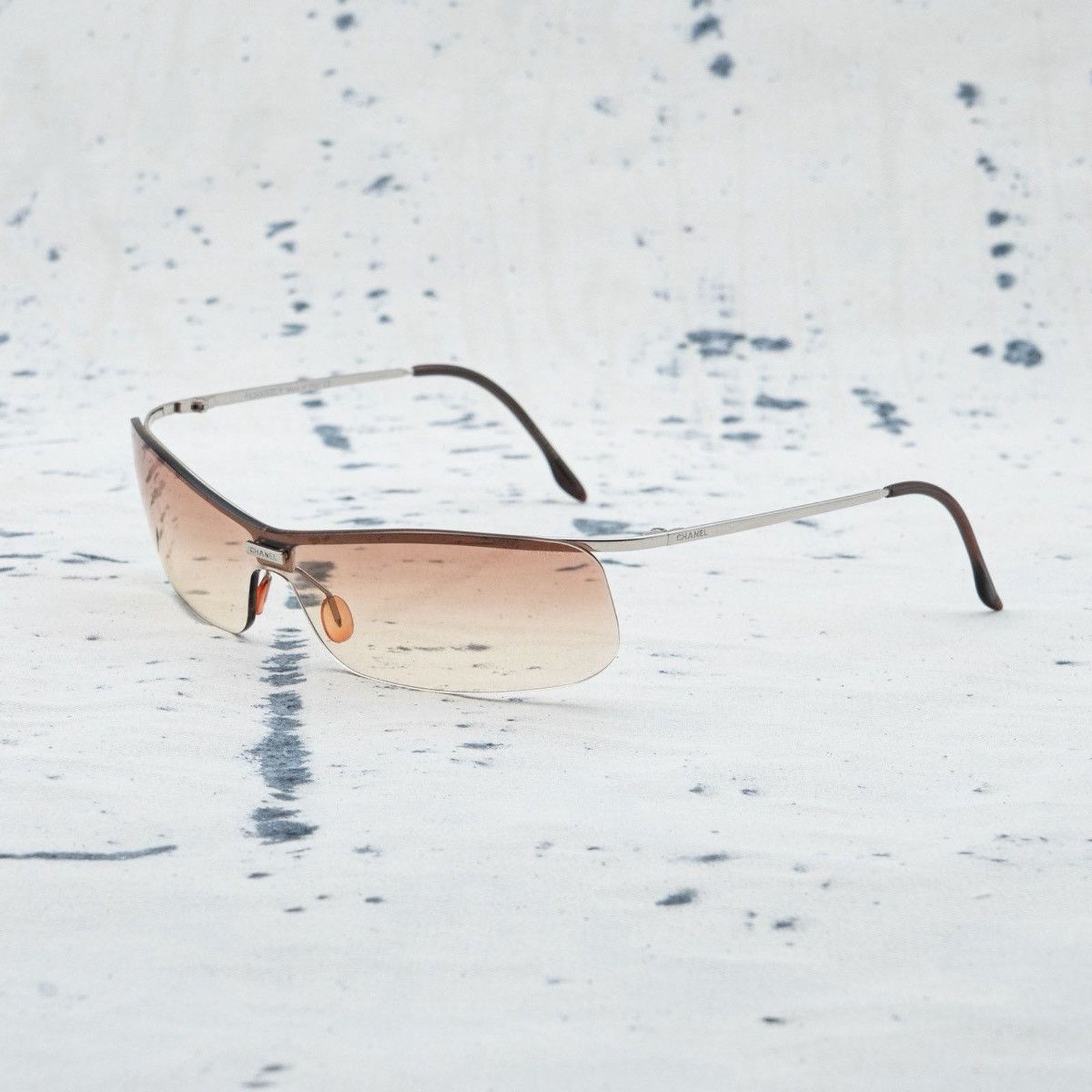 Vintage chanel logo gradient rimless shield y2k sunglasses