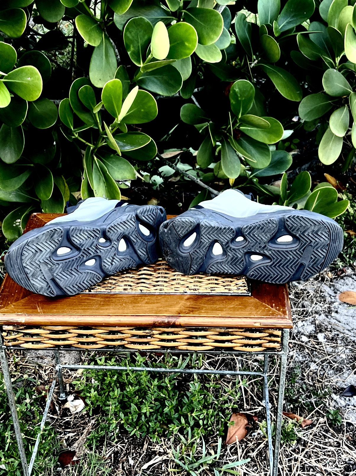 Yeezy Yeezy boost 700 MNVN sneakers Size US 7 / EU 40 - 2 Thumbnail