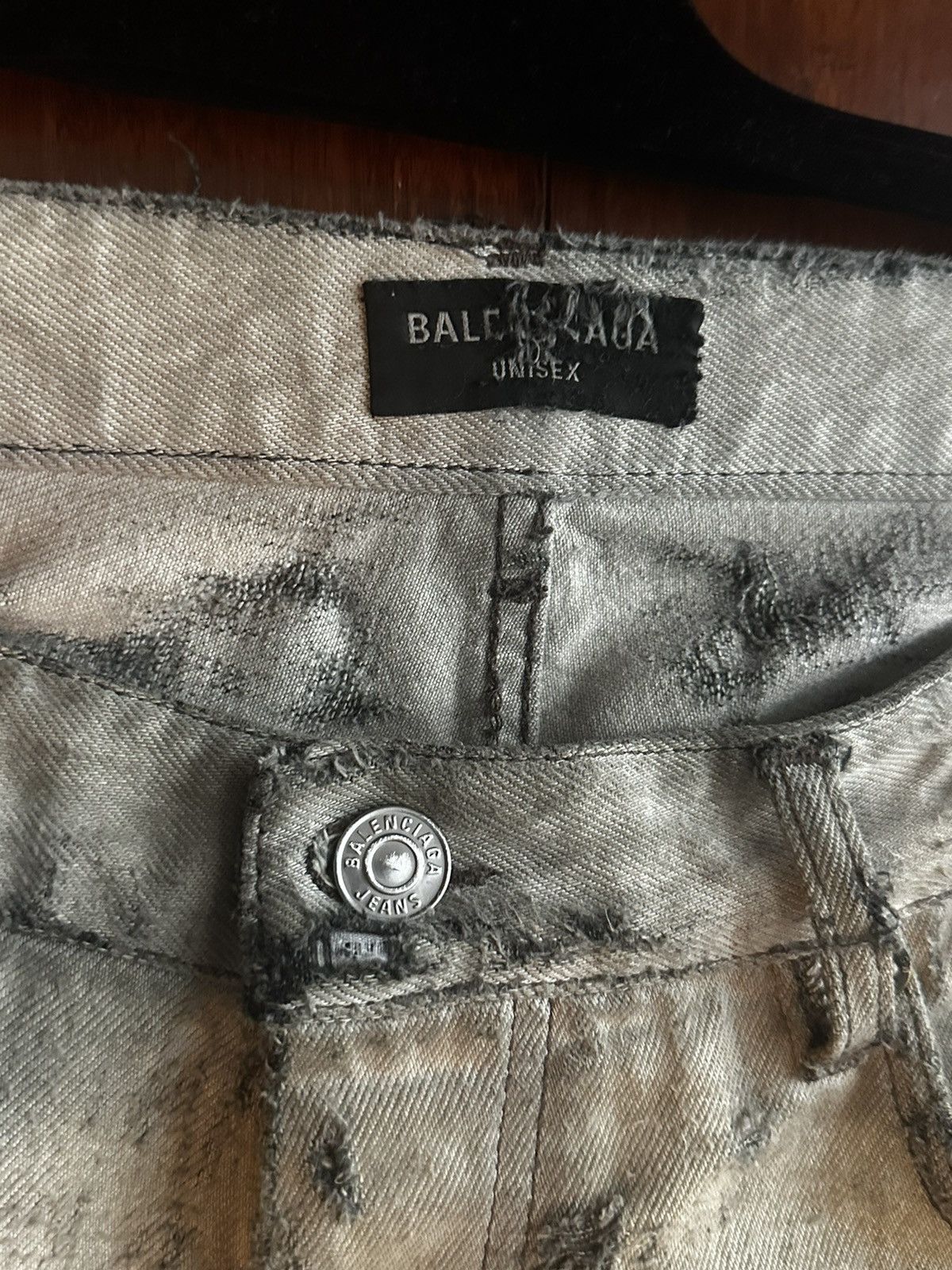 Balenciaga 1/1 sample Mudshow Super Destroyed Jeans White Sz. M Size US 34 / EU 50 - 9 Thumbnail
