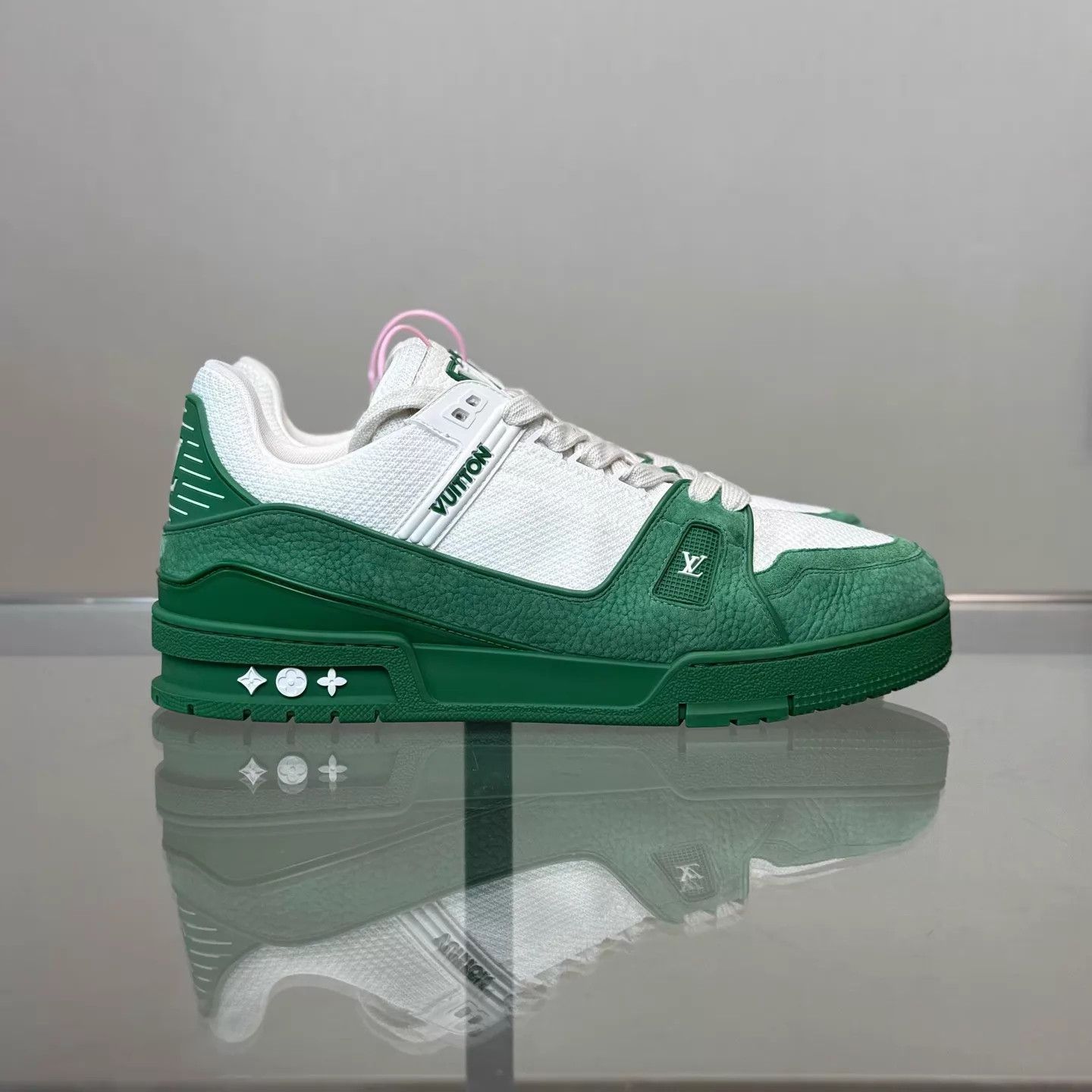 Louis Vuitton LV Trainer White Green Colorblock Men's UK9 99 Size US 10 / EU 43 - 4 Thumbnail
