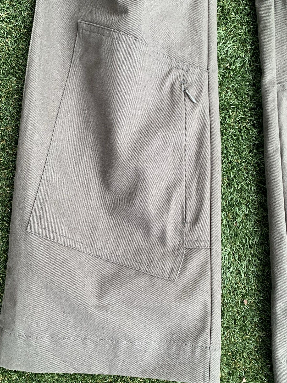 CMMAWEAR Cmmawear Hourglass Backzip Cargo Pants (Dark Sage Green) Size US 32 / EU 48 - 13 Thumbnail