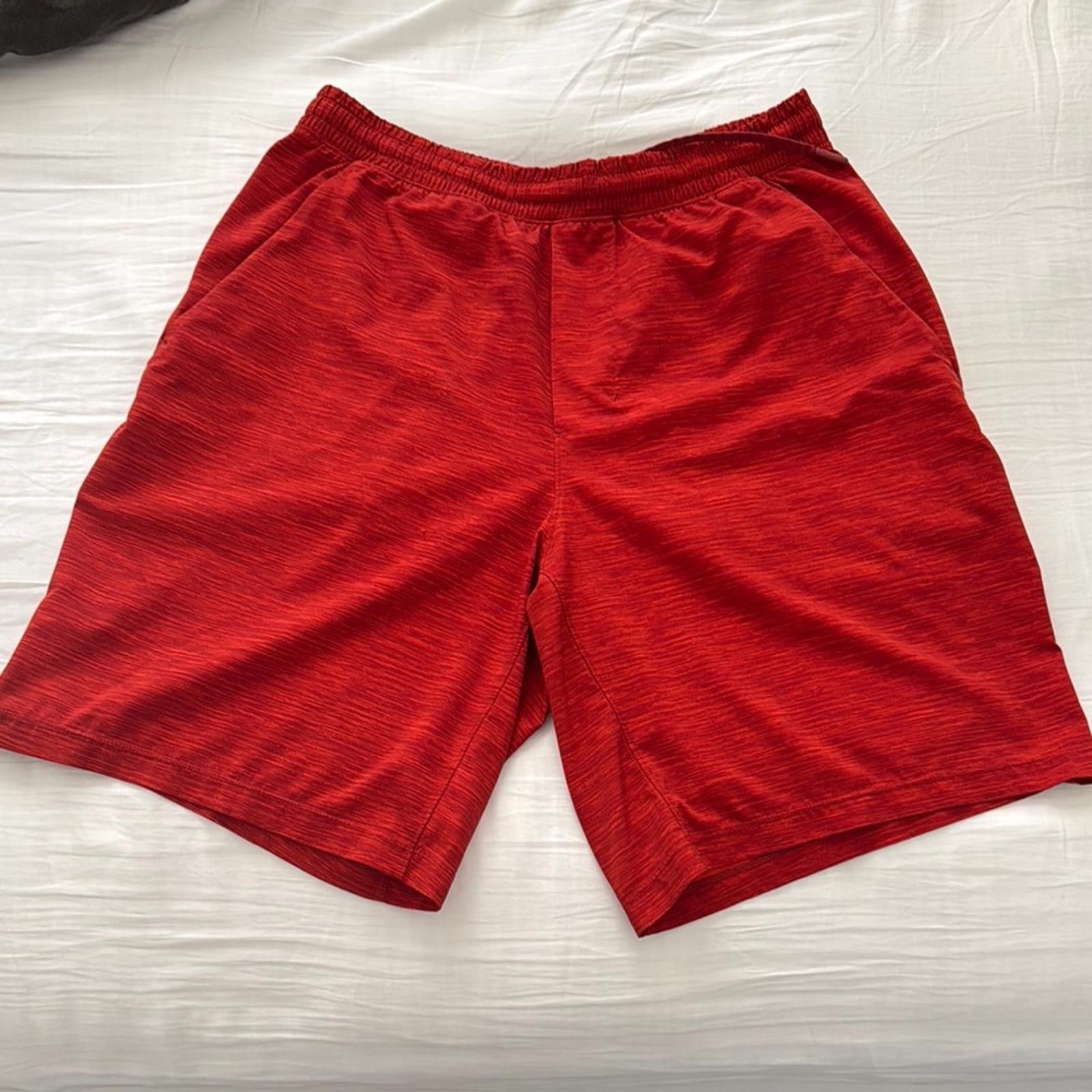 Lululemon Lululemon Mens Linerless Shorts Size US 32 / EU 48 - 1 Thumbnail