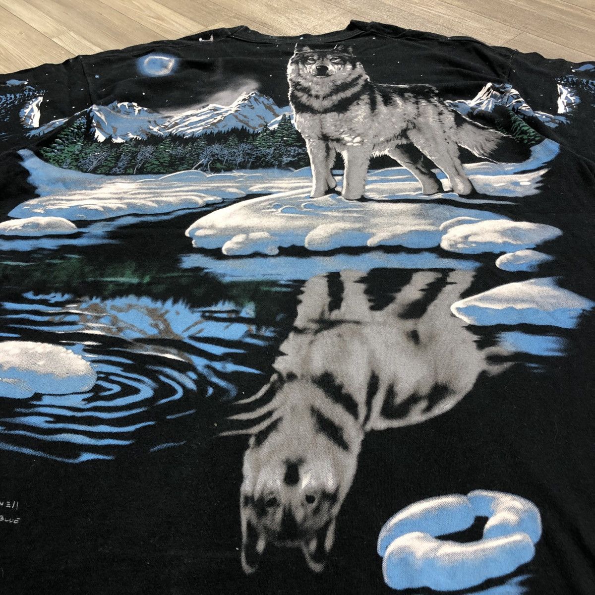 Liquid Blue 🇺🇸Vintage 1995s Liquid Blue Wolf All Over Print Graphic Shirt Size US XL / EU 56 / 4 - 13 Thumbnail