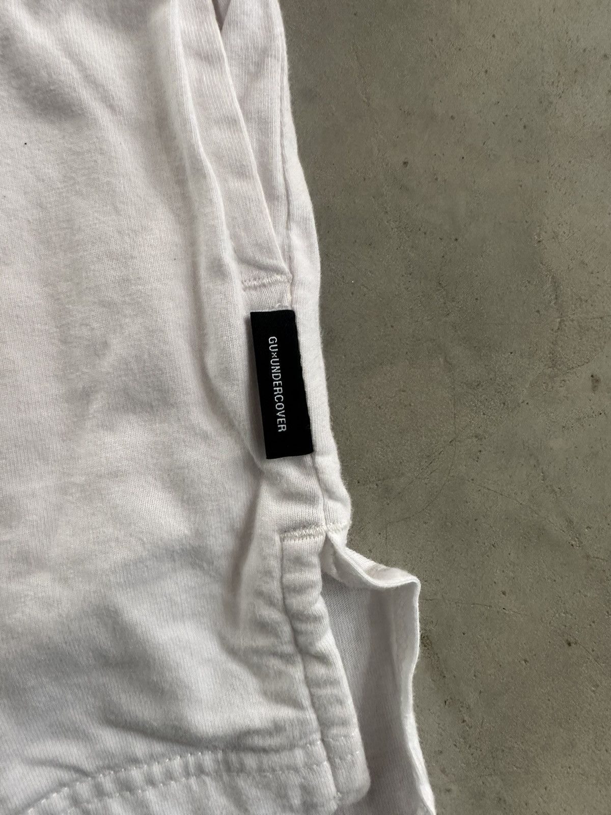 GU × Undercover ❗️last drop❗️GU x Undercover T-Shirt Size US S / EU 44-46 / 1 - 4 Thumbnail