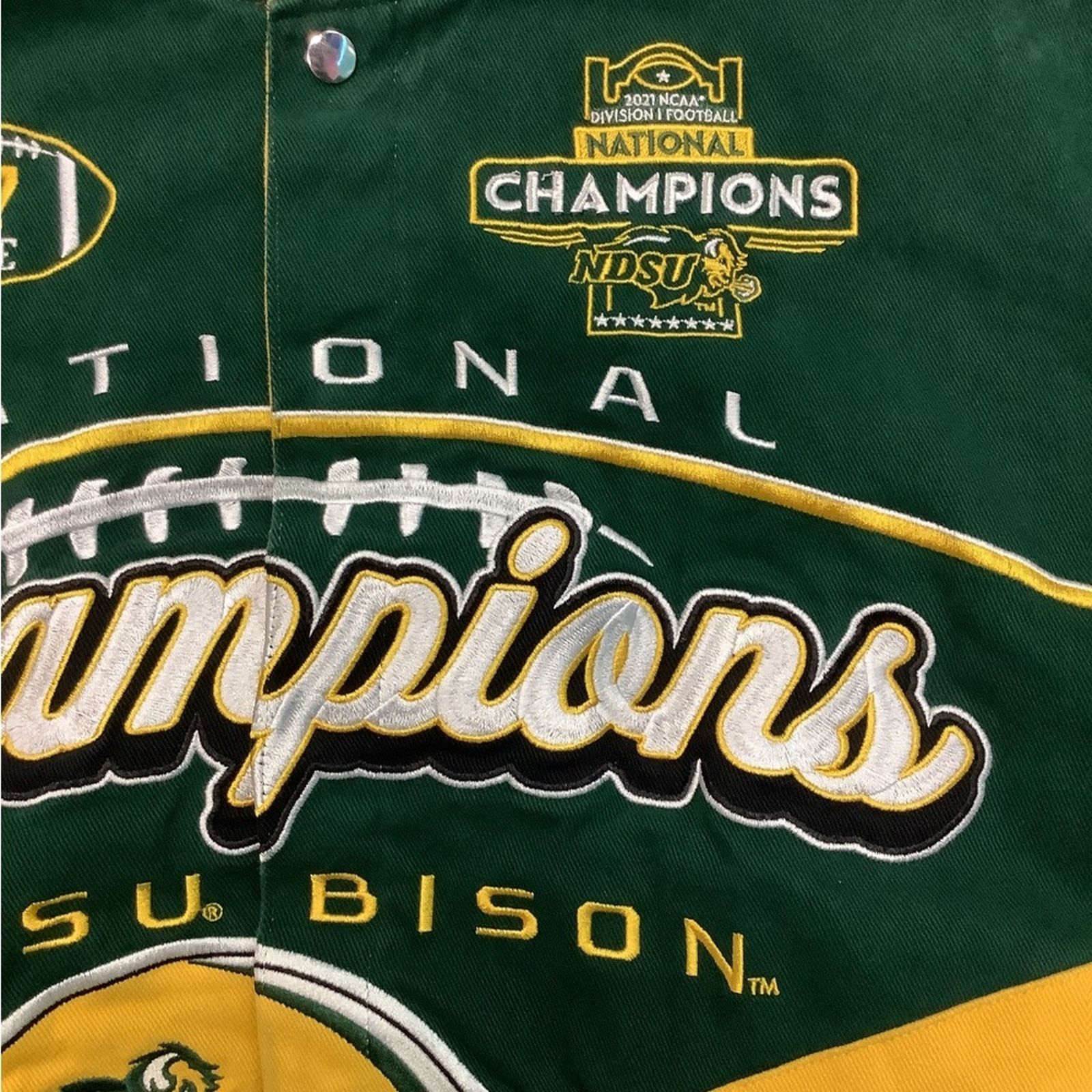 Ebbets Field Flannels NDSU Bison #17 Division champion Bomber Jacket Size US S / EU 44-46 / 1 - 11 Thumbnail