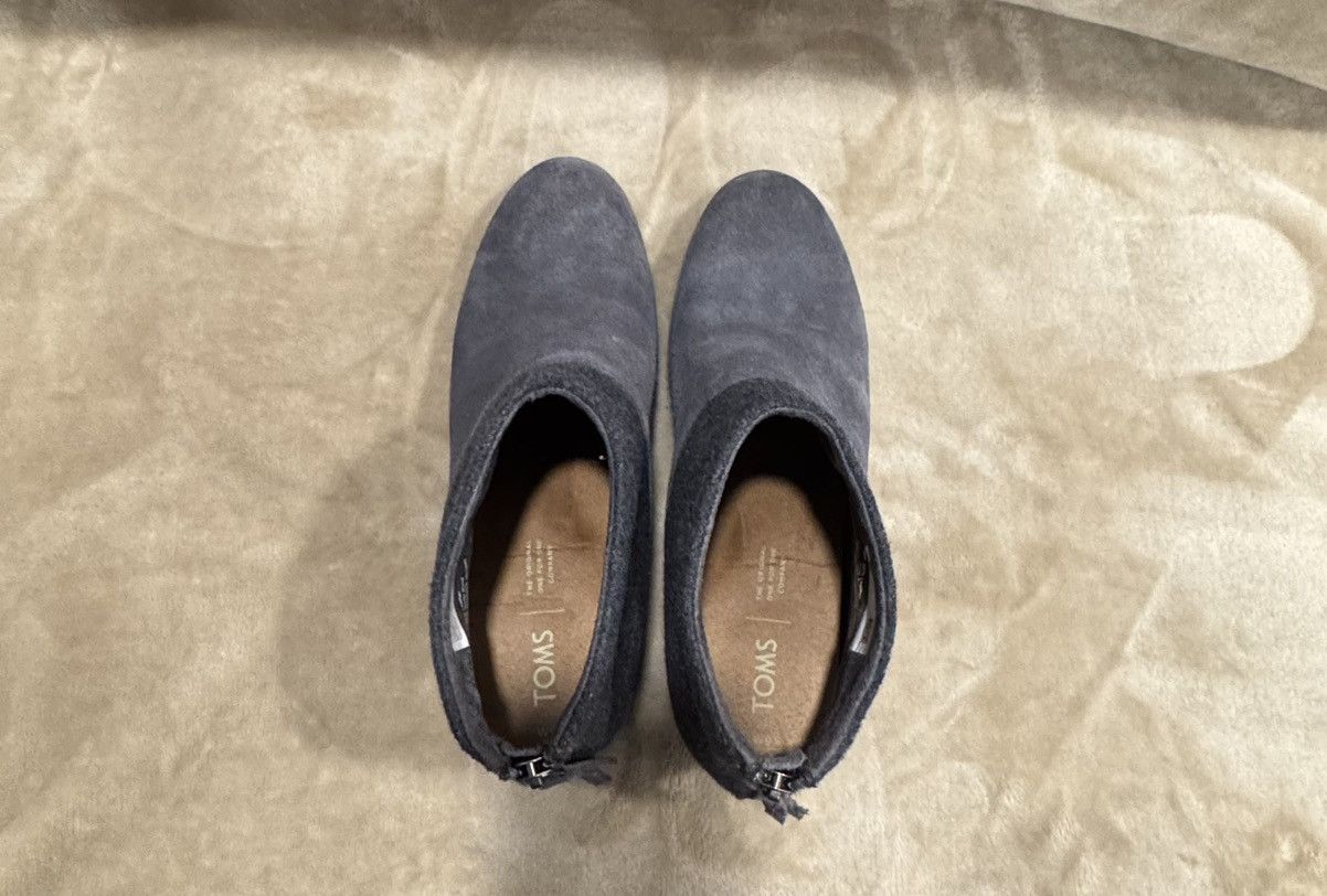 Toms TOMS Women’s Lacy Bootie Forged Iron Grey Heel Size 9 Size US 9 / IT 39 - 2 Thumbnail