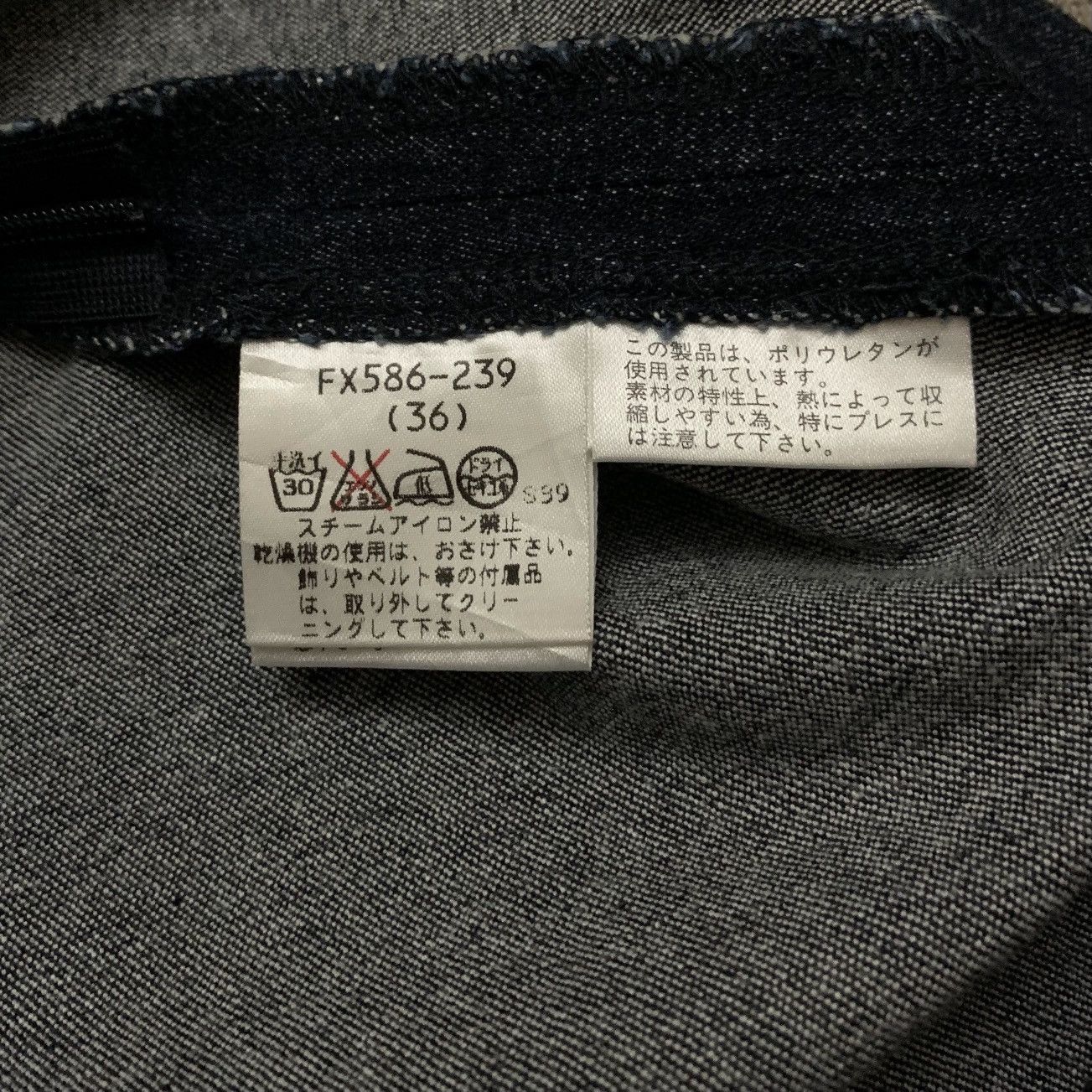Burberry Vtg Burberry Blue Label Indigo Denim Mini Skirt W24x16 Size 24" / US 00 / IT 34 - 7 Thumbnail