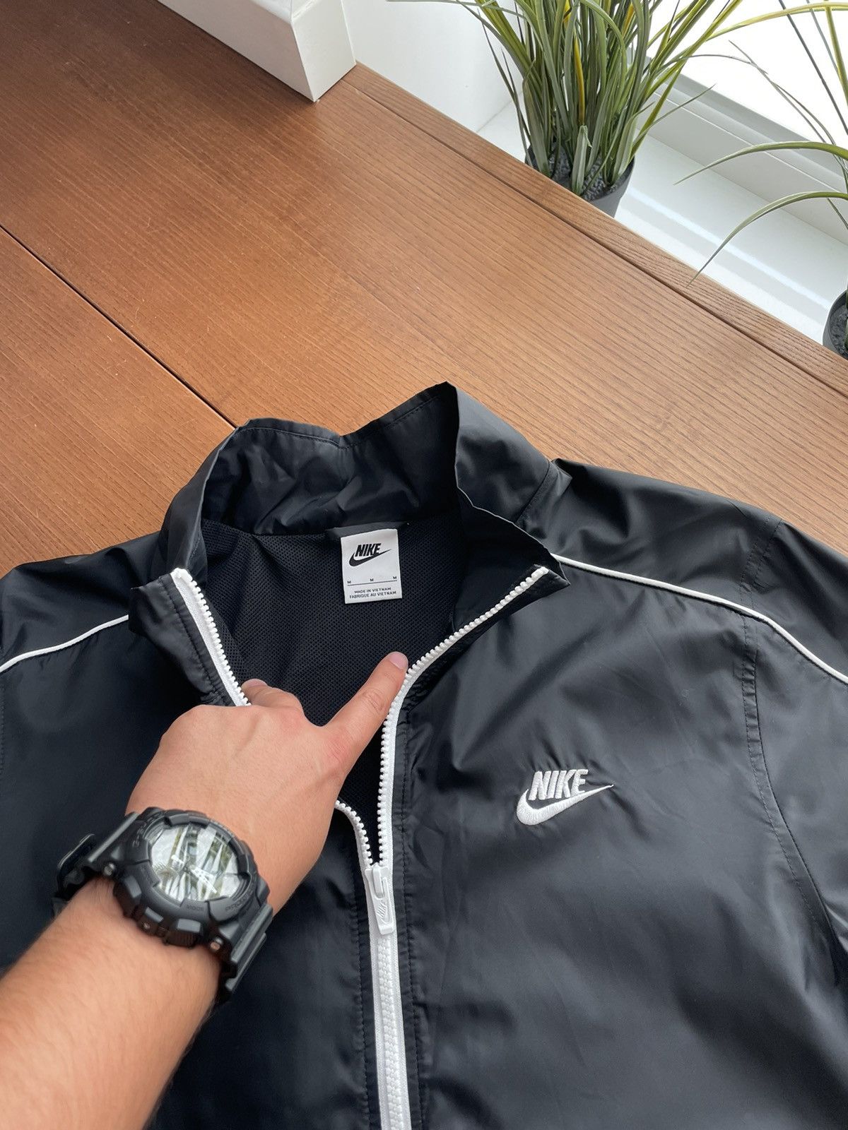 Designer × Nike Vintage Nike Swoosh Drill Nylon Tracking Track Jacket Bomber Size US M / EU 48-50 / 2 - 7 Thumbnail