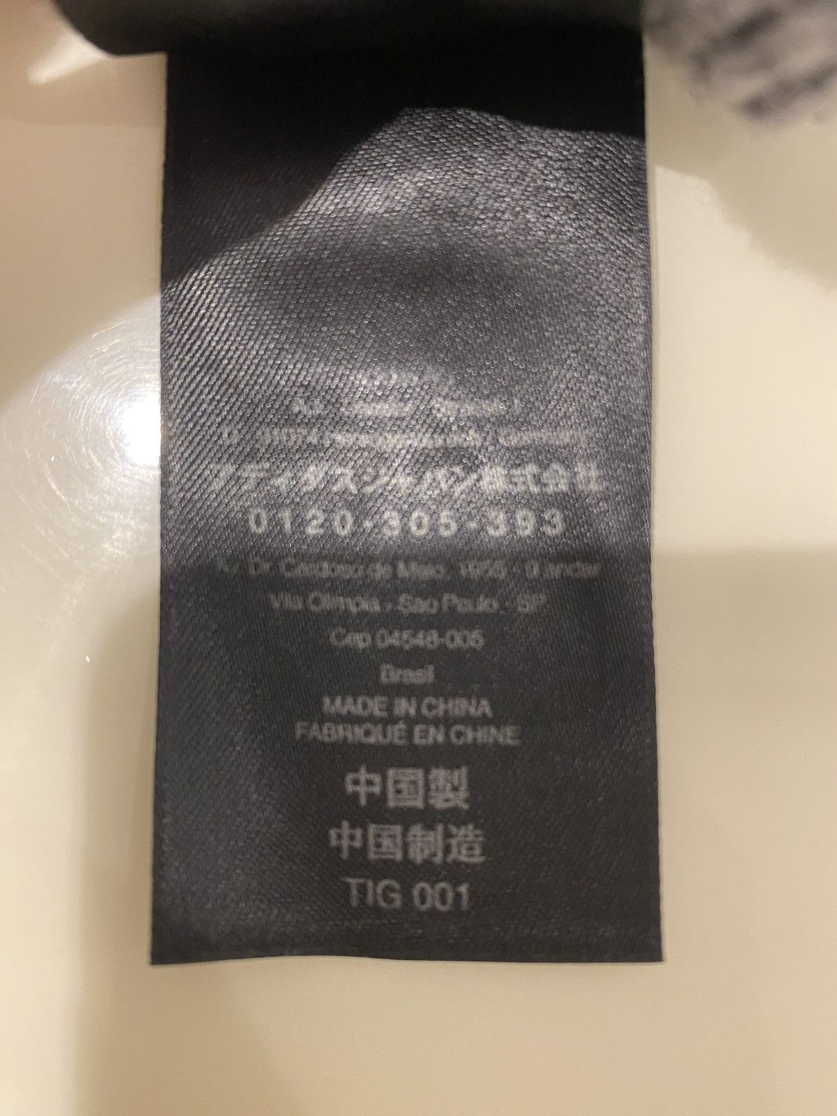 Adidas × Y-3 × Yohji Yamamoto Adidas Y-3 Woman’s Mittens Glove with strap Size ONE SIZE - 10 Thumbnail