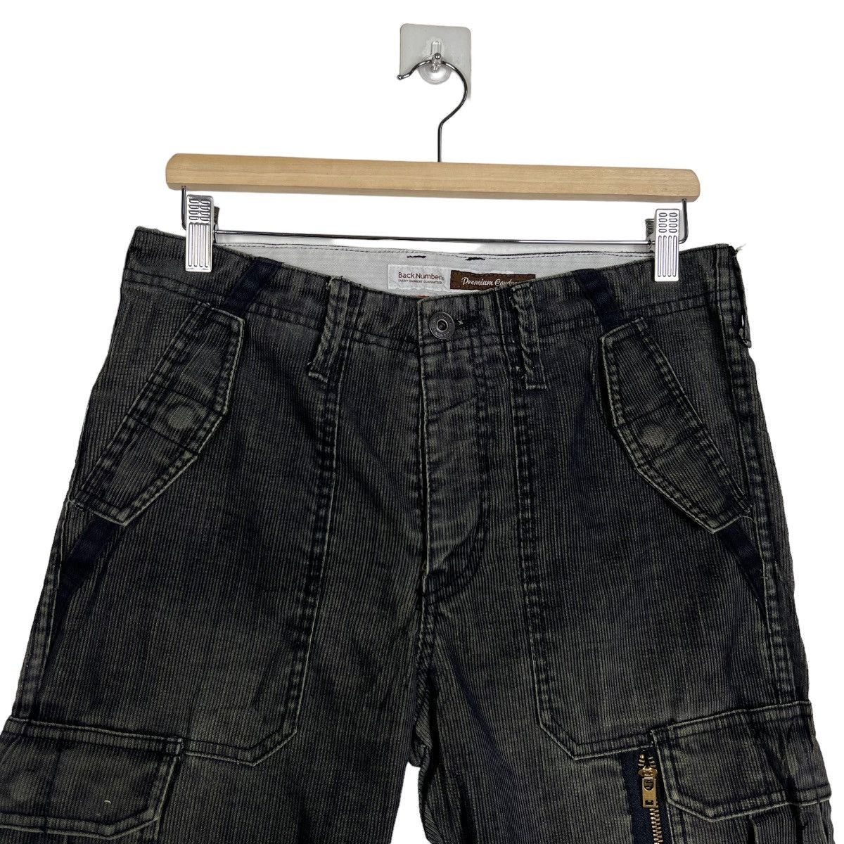 Japanese Brand 🔥 BACK NUMBER UTILITY CARGO 3 QUATER SHORT PANTS Size US 30 / EU 46 - 3 Thumbnail