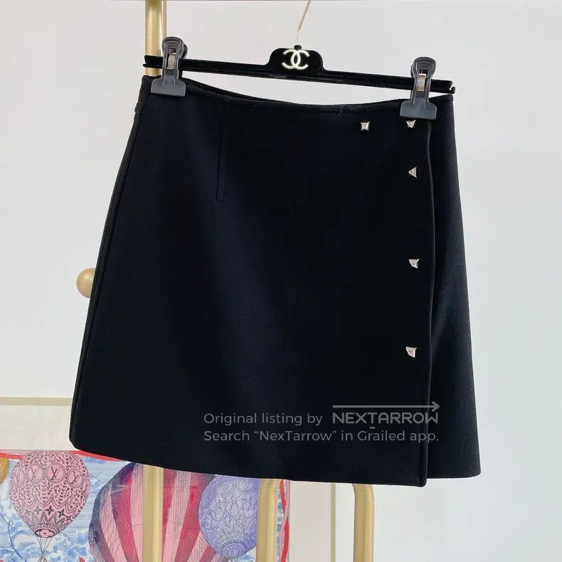 Hermes Hermes Black skirt Size 25" / US 0 / IT 36 - 1 Thumbnail