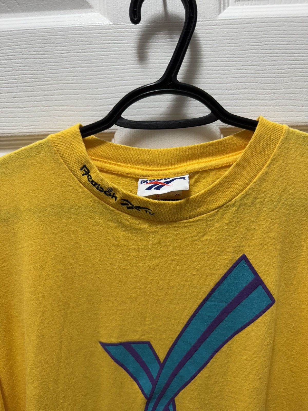 Reebok Reebok Vintage 1994 Collar Text Yellow Victoria Commonwealth Size US L / EU 52-54 / 3 - 2 Thumbnail