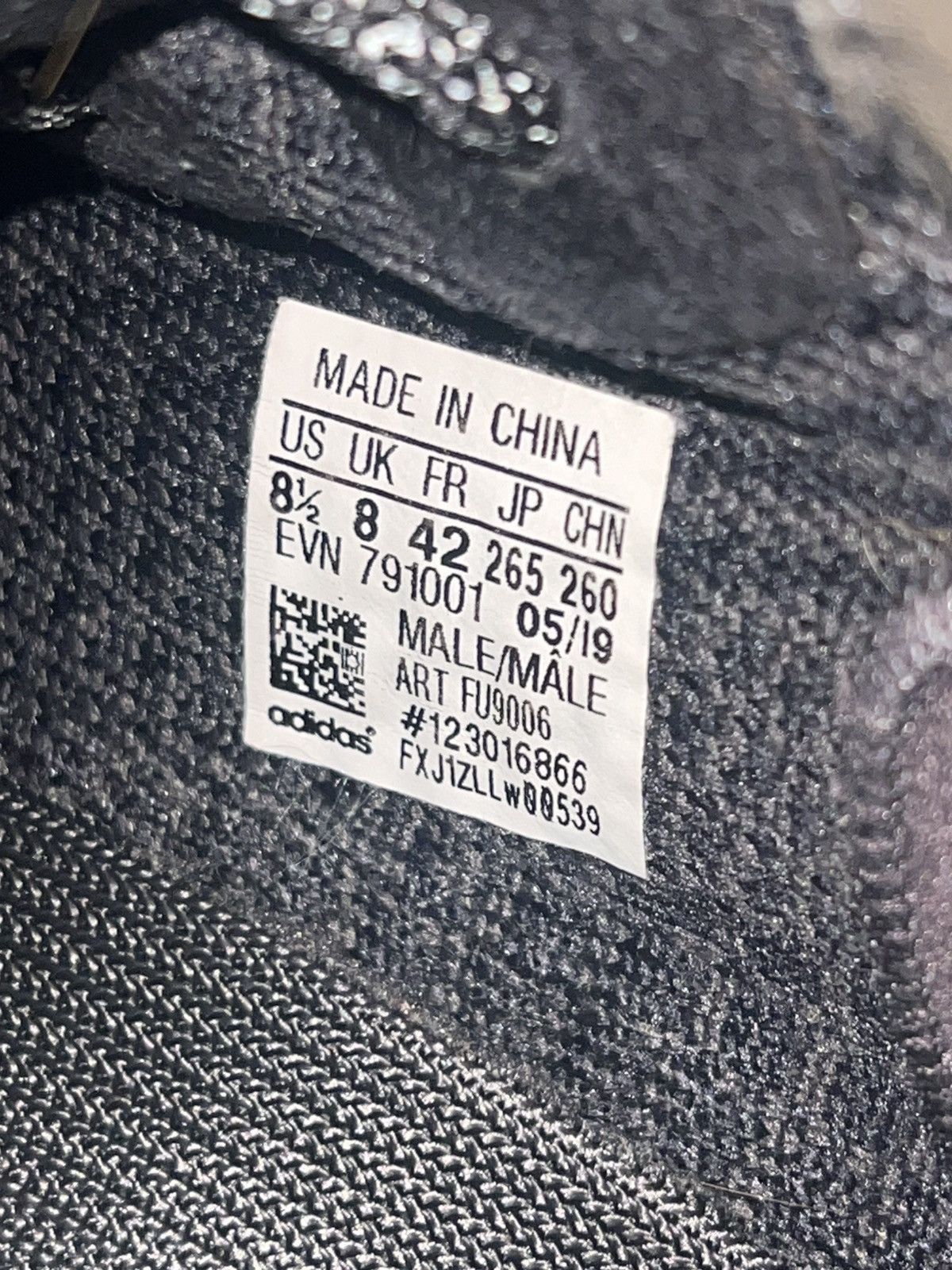 Yeezy Adidas Yeezy Boost 350 V2 ‘Black’ (Non-Reflective, 2019) Size US 8.5 / EU 41-42 - 6 Thumbnail