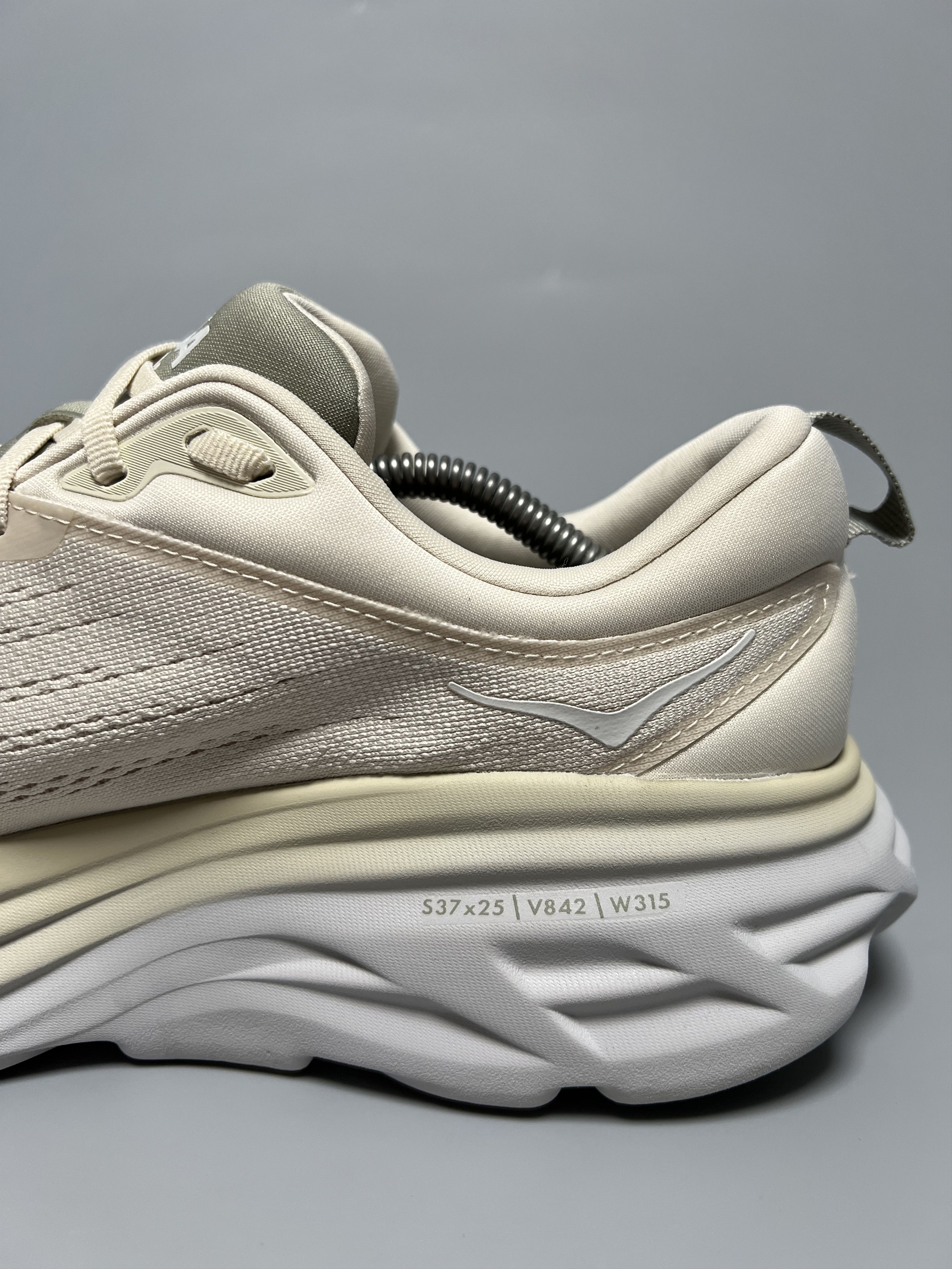 Hoka 10D Hoka One One Bondi 8 Men's Running Shoes Gym Walking Size US 10 / EU 43 - 11 Thumbnail