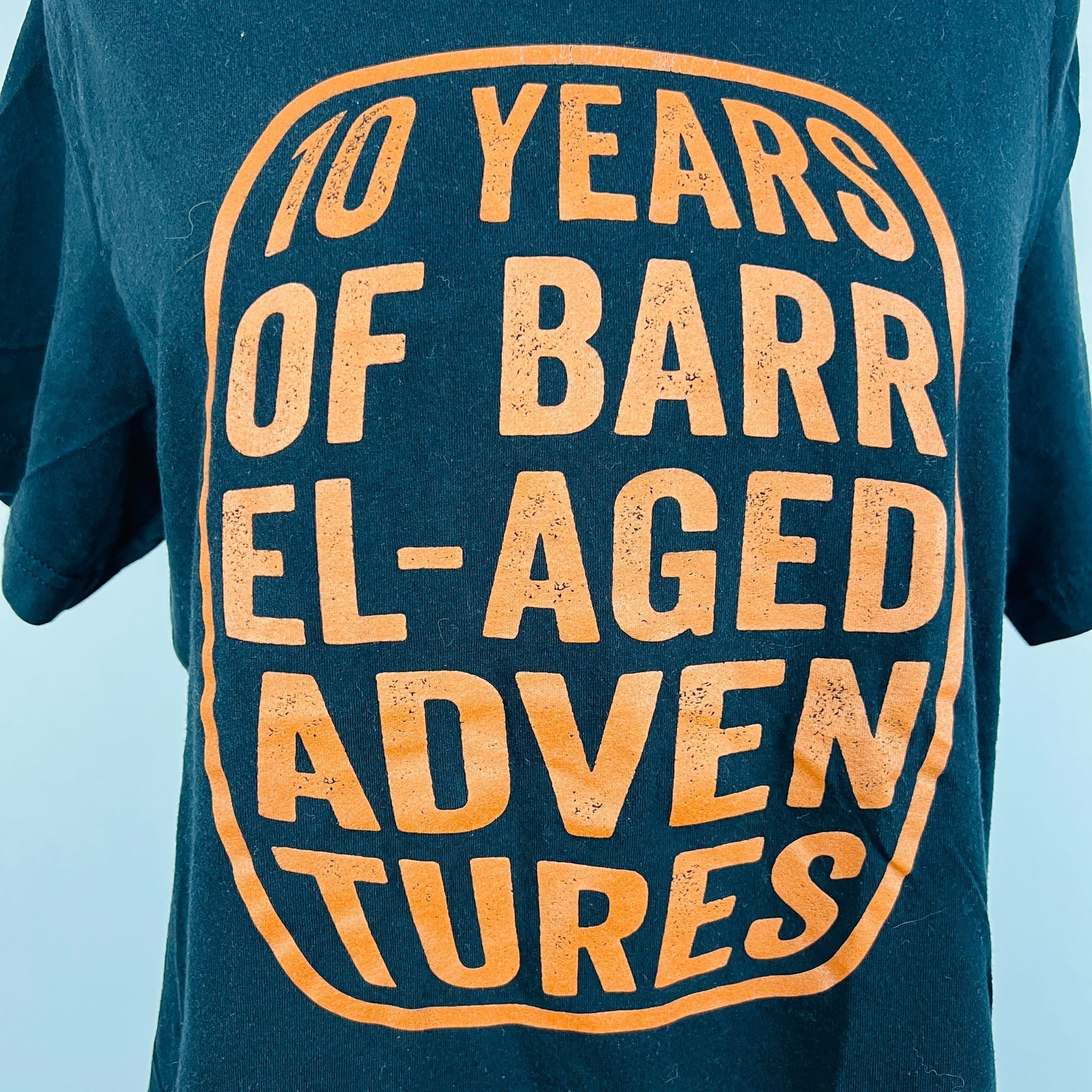 Other Urban Bourbon Trail 10 Years Of Barrel-Aged Adventures Med T Size M / US 6-8 / IT 42-44 - 4 Thumbnail