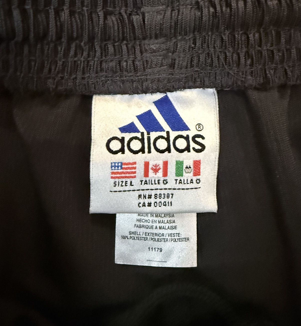 Adidas NEW TAGS! Throwback 90s Adidas Tag Baggy Black Track Pants Size US 38 / EU 54 - 4 Thumbnail