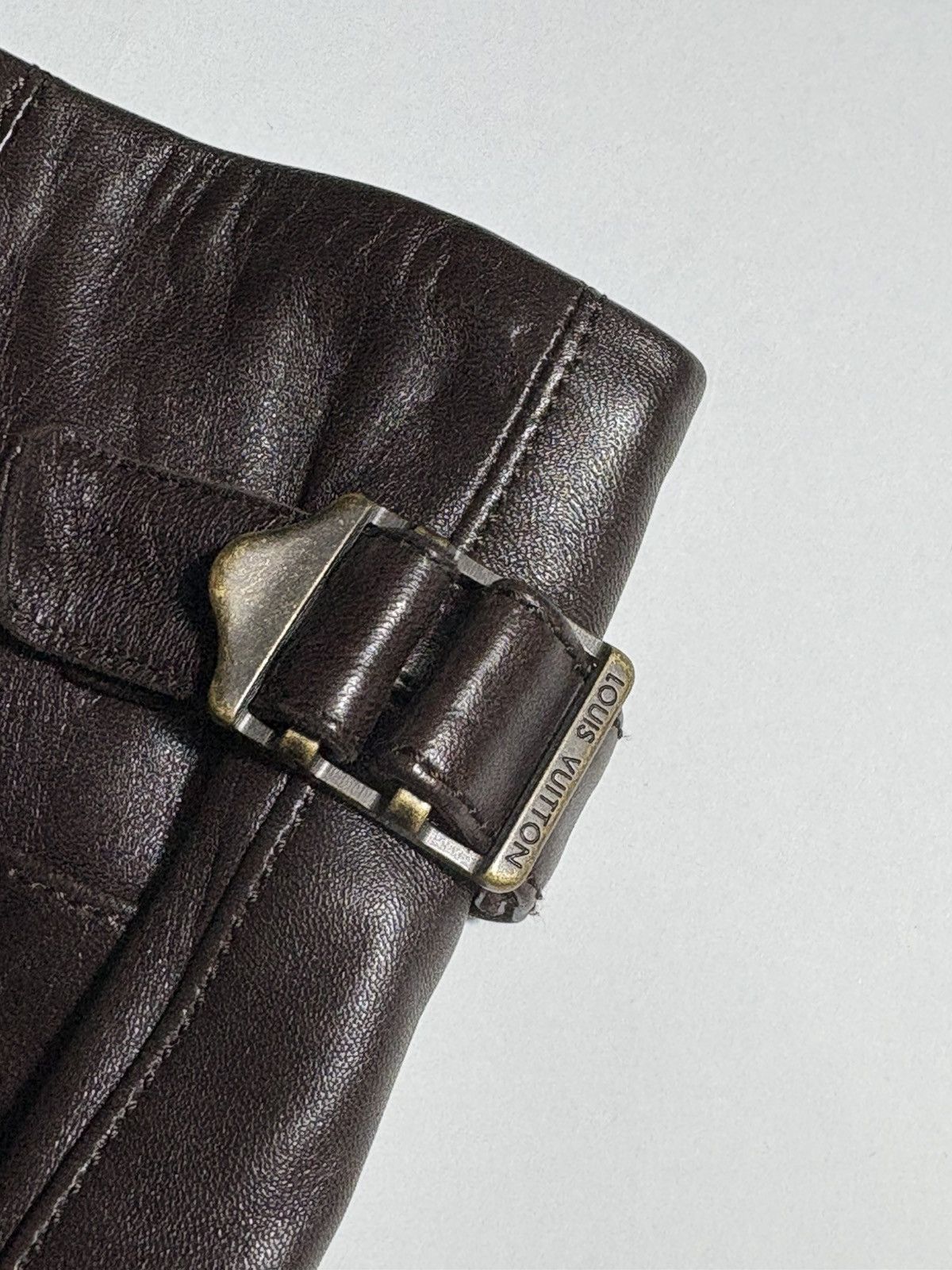 Louis Vuitton VINTAGE LOUIS VUITTON BIKER LEATHER PANTS Size 25" / US 0 / IT 36 - 6 Thumbnail
