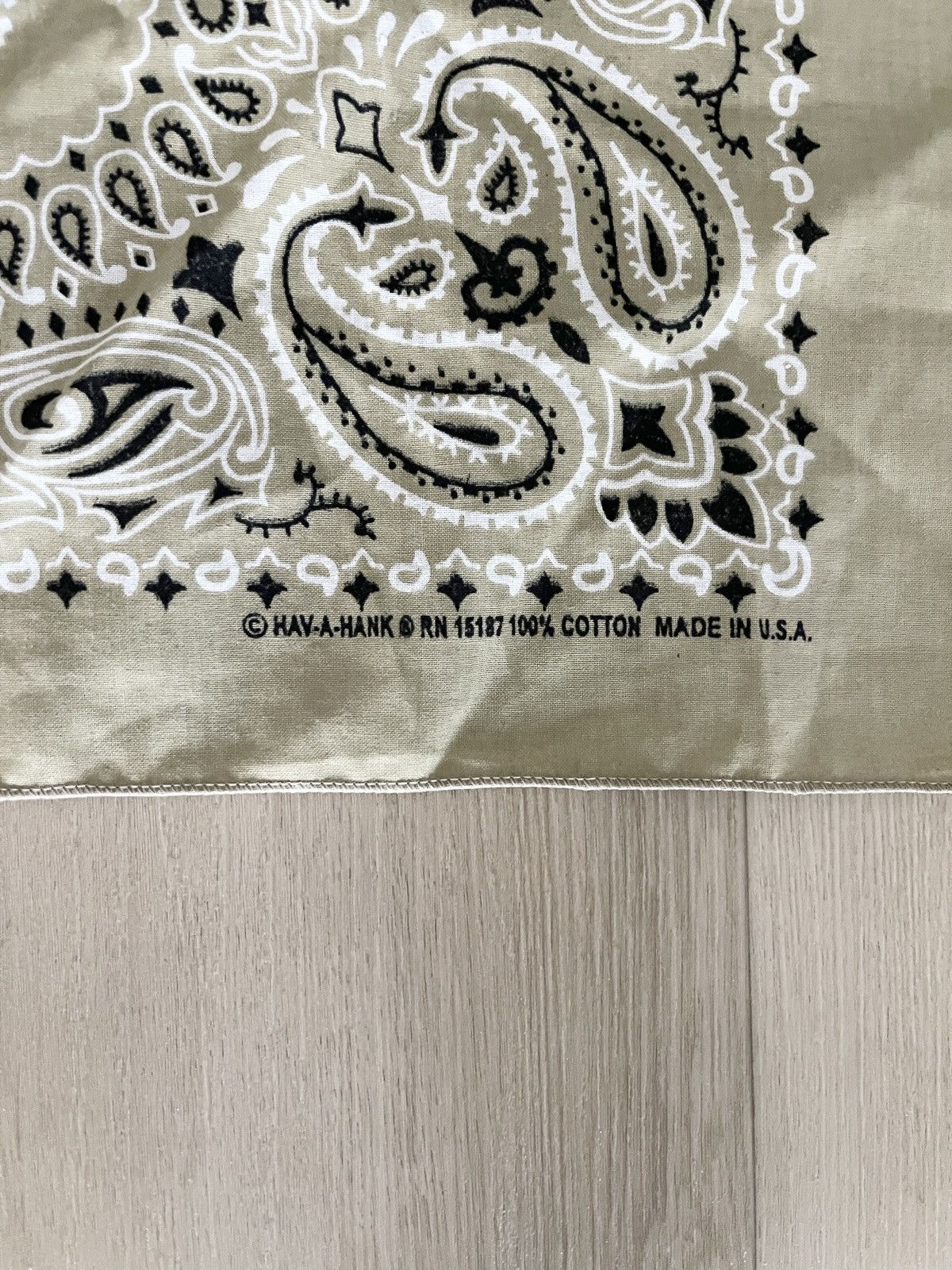 Other STEAL! 2000s Beige Tan Paisley Bandana Size ONE SIZE - 3 Thumbnail
